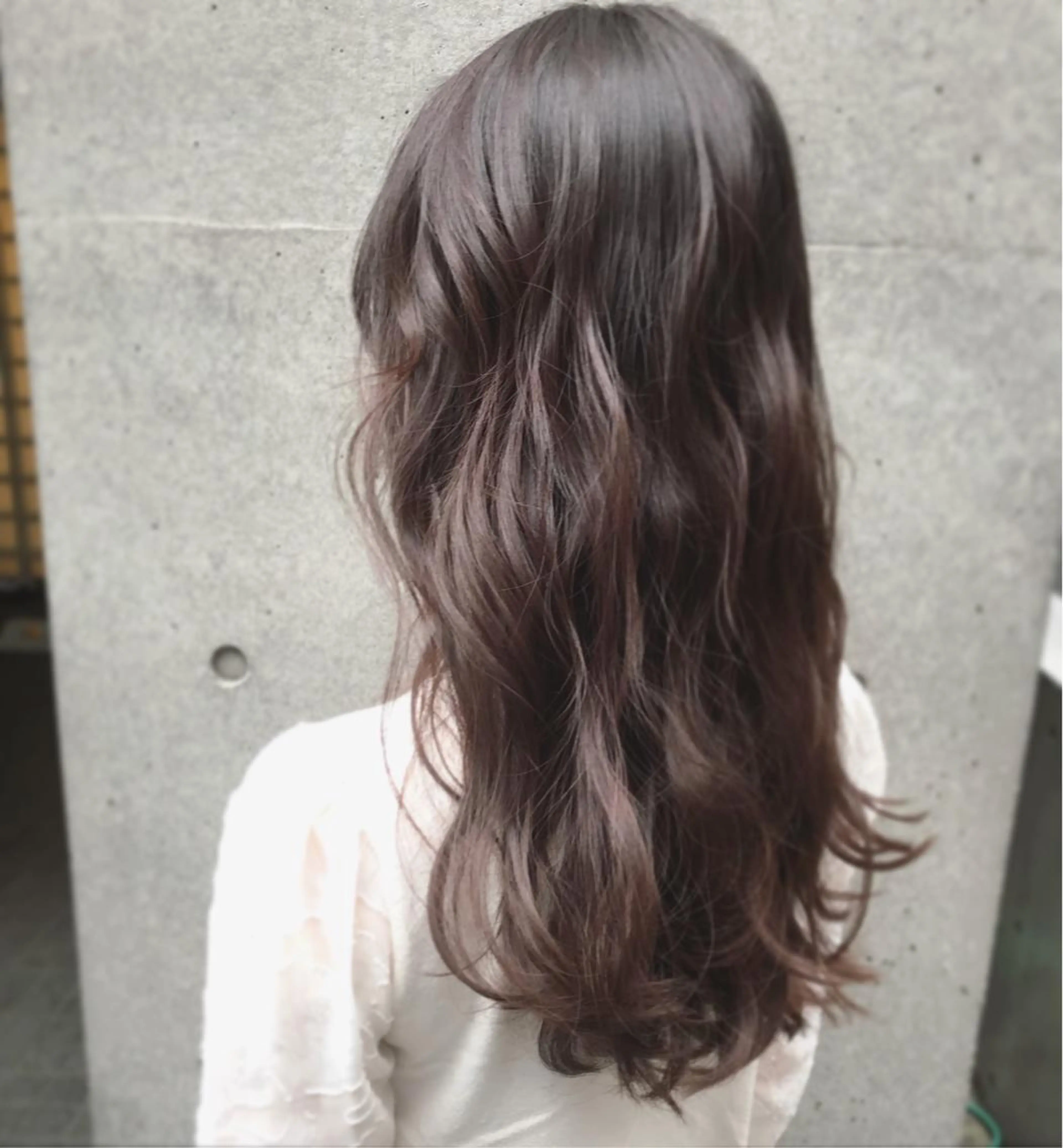 ロング カラー グレージュ ラベンダーカラー ラベンダーグレージュ ラベンダーグレー ⭐️ アユミ⭐️のヘアスタイル