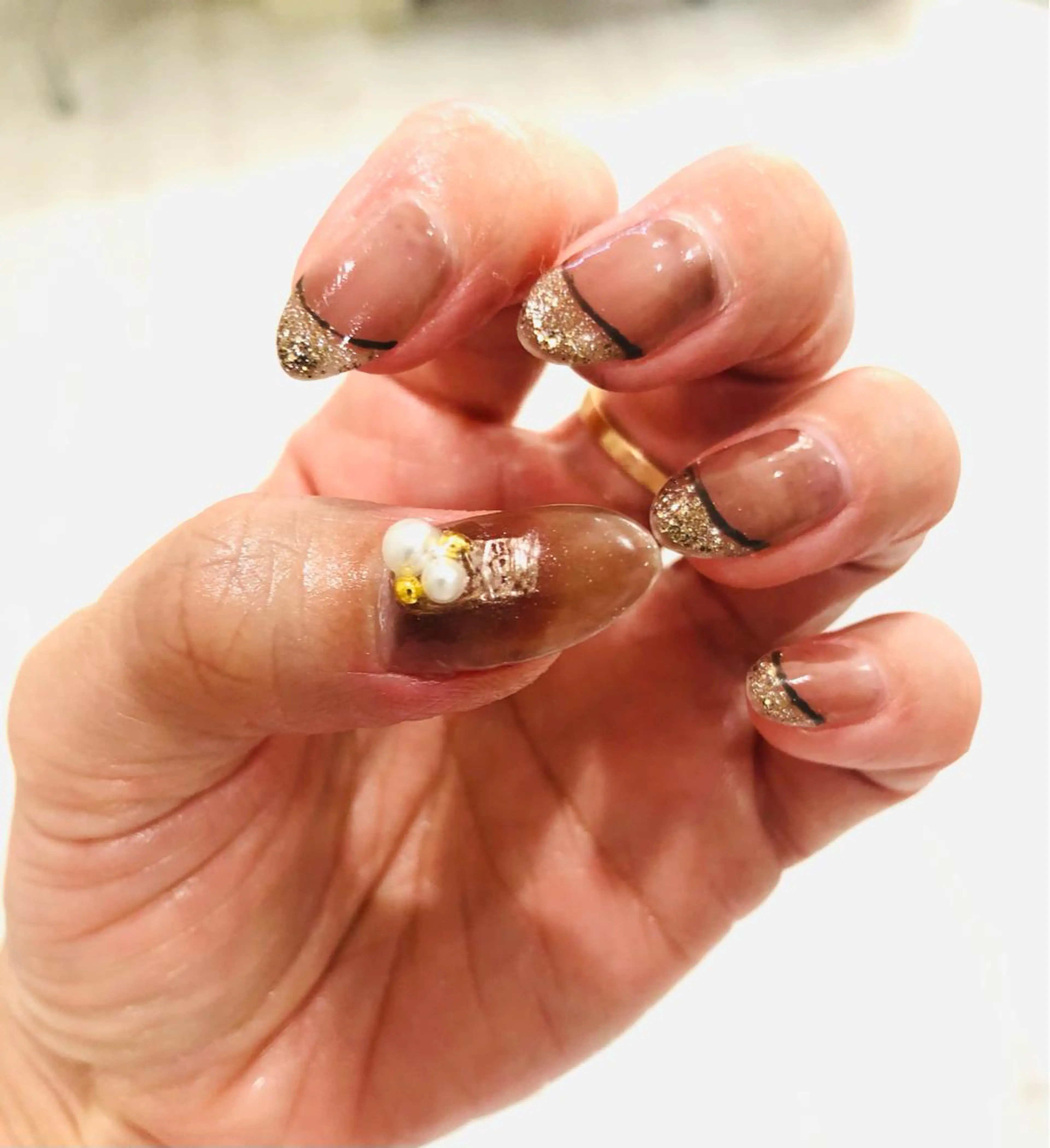 ネイル ニュアンスネイル ツイードネイル 冬ネイル クリスマス H3(エイチスリー)所属・H3 hitoのネイルデザイン