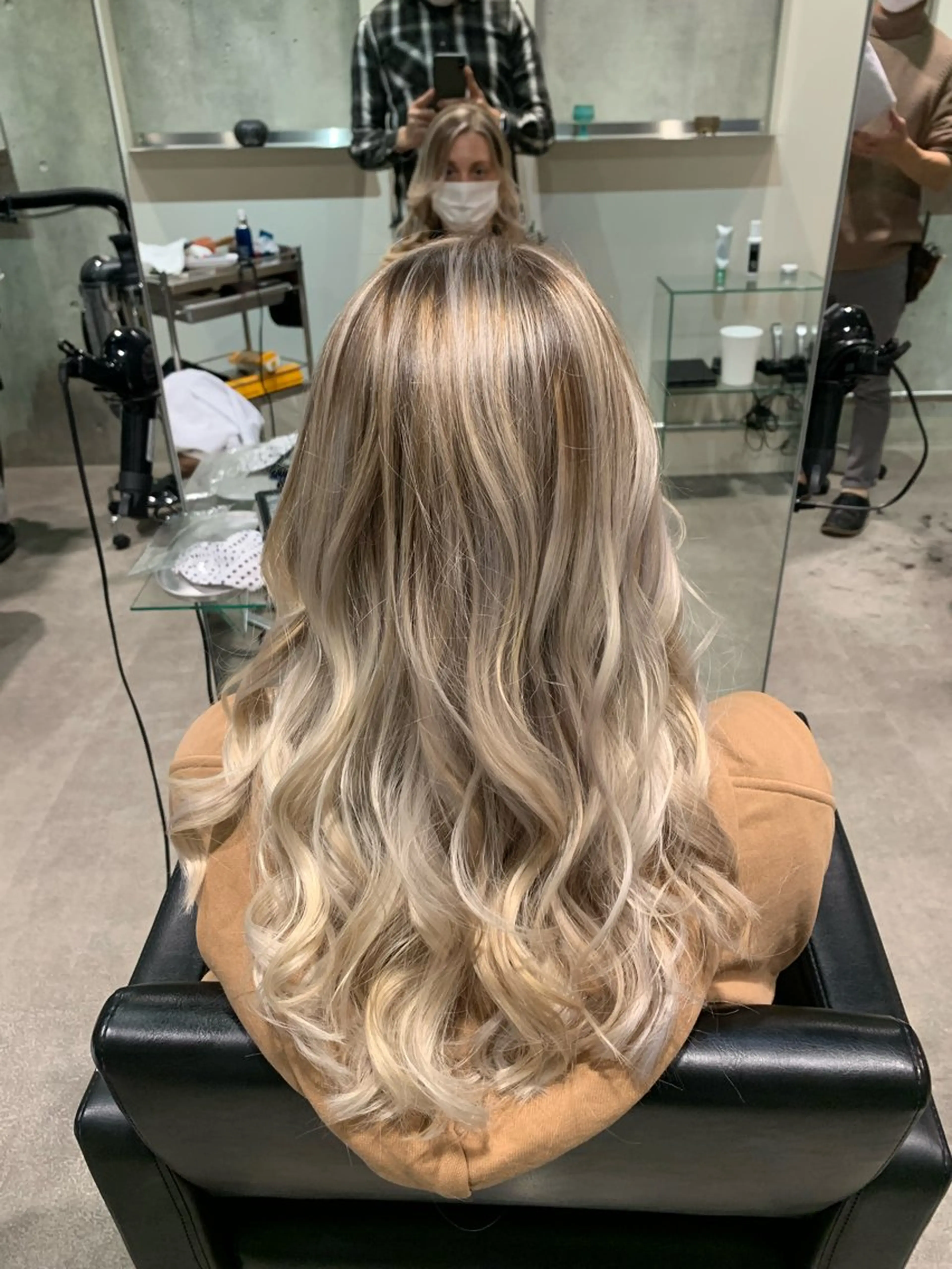 ロング カラー ハイライトカラー ハイライト レイヤーカット レイヤー/艶髪/ 髪質改善/YUYAのヘアスタイル