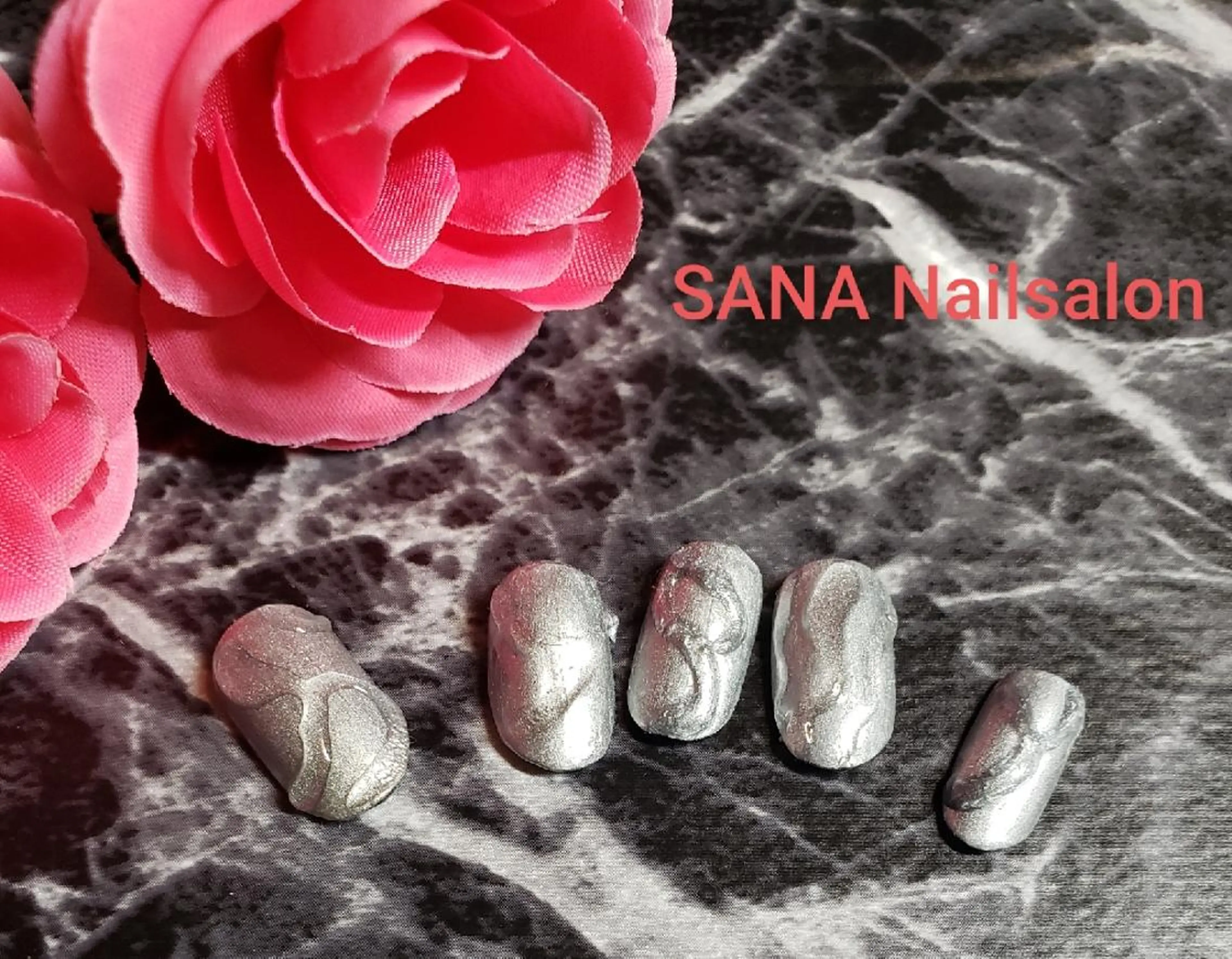 ネイル ニュアンスネイル SanaNailsalon所属・Sana Nailsalonのネイルデザイン