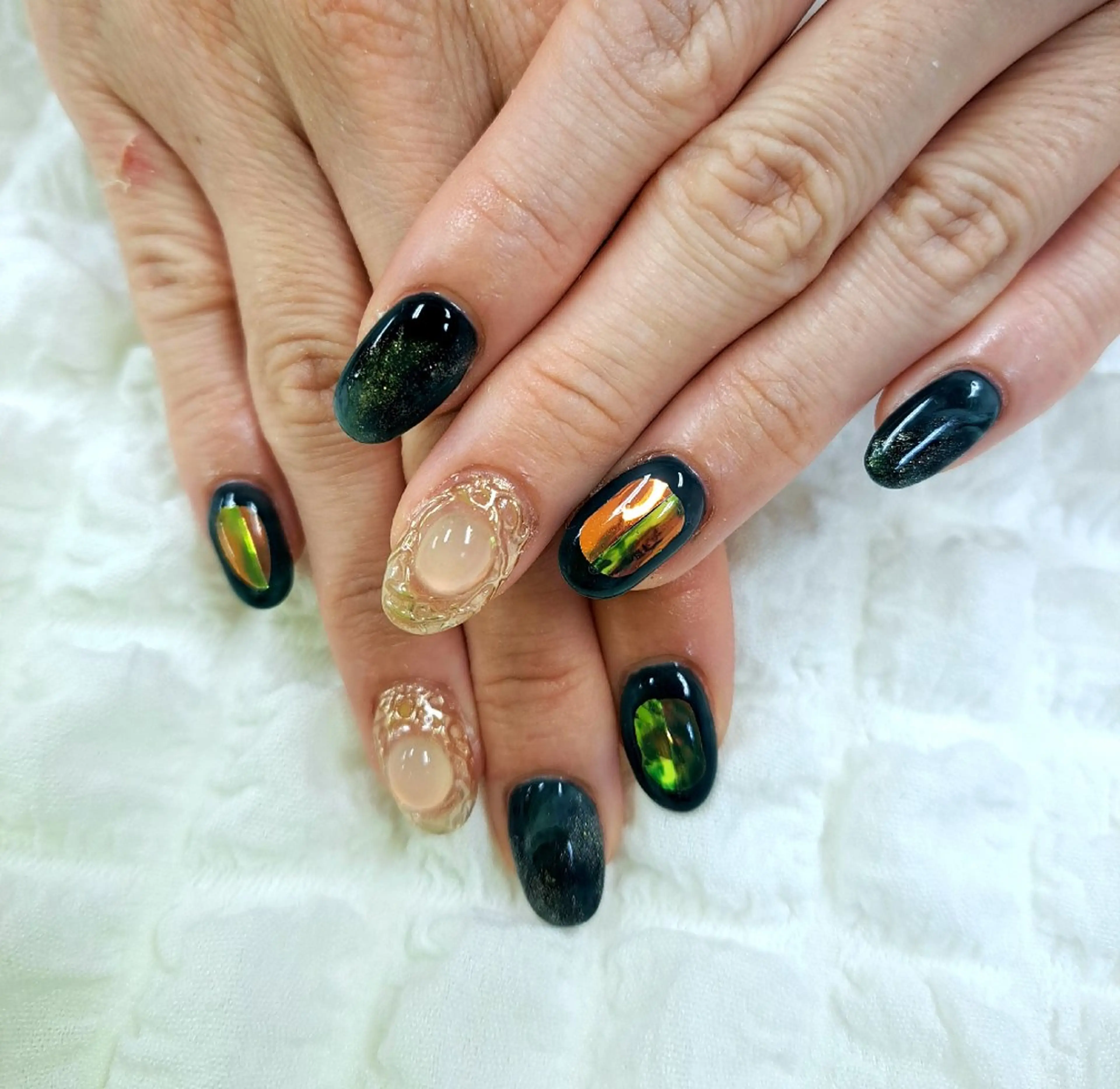 ネイル アートネイル フットネイル ジェルネイル キラキラネイル マグネットネイル 河野ちえ (雑誌掲載サロン)のネイルデザイン