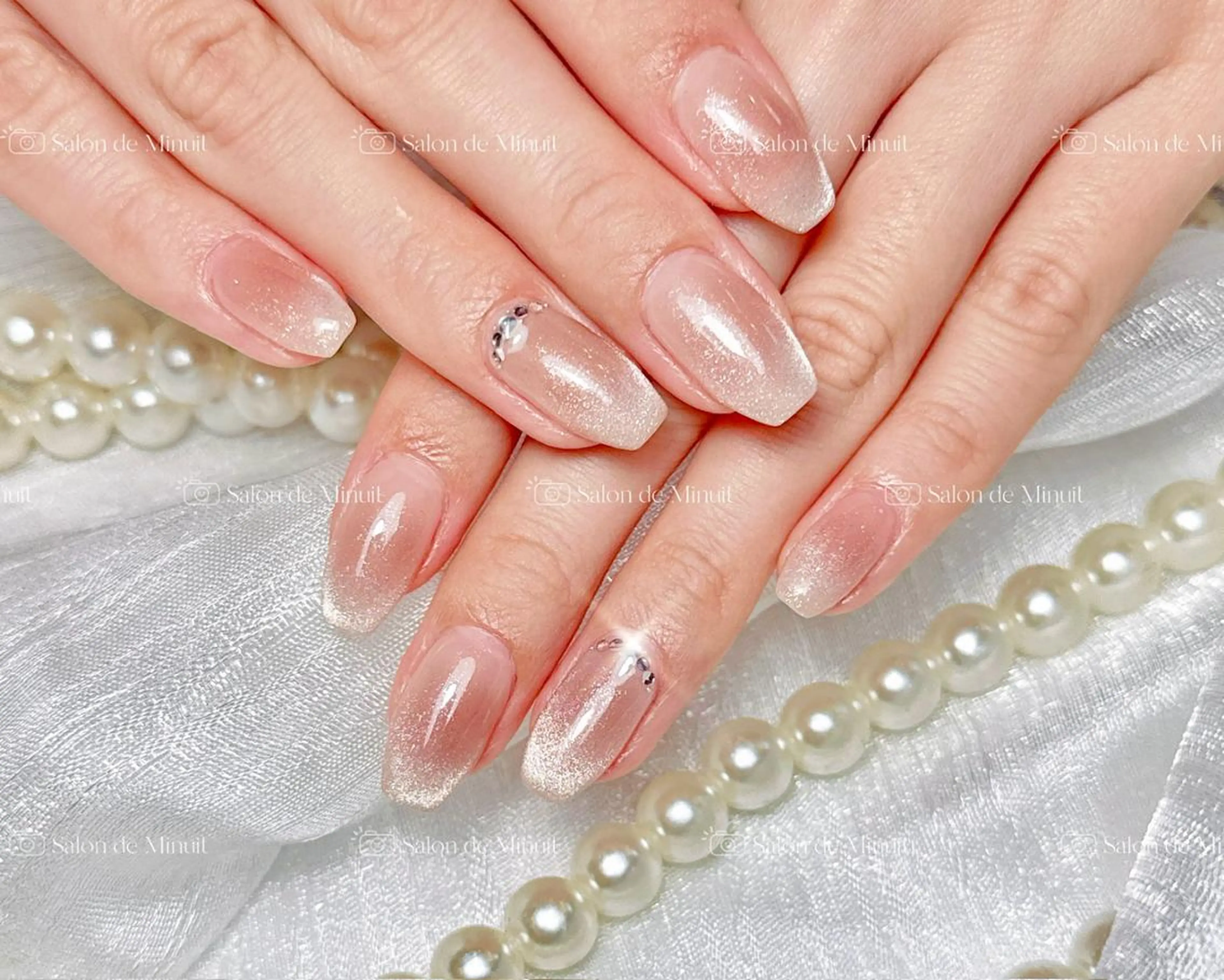 ネイル Salon de Minuit🦩のネイルデザイン