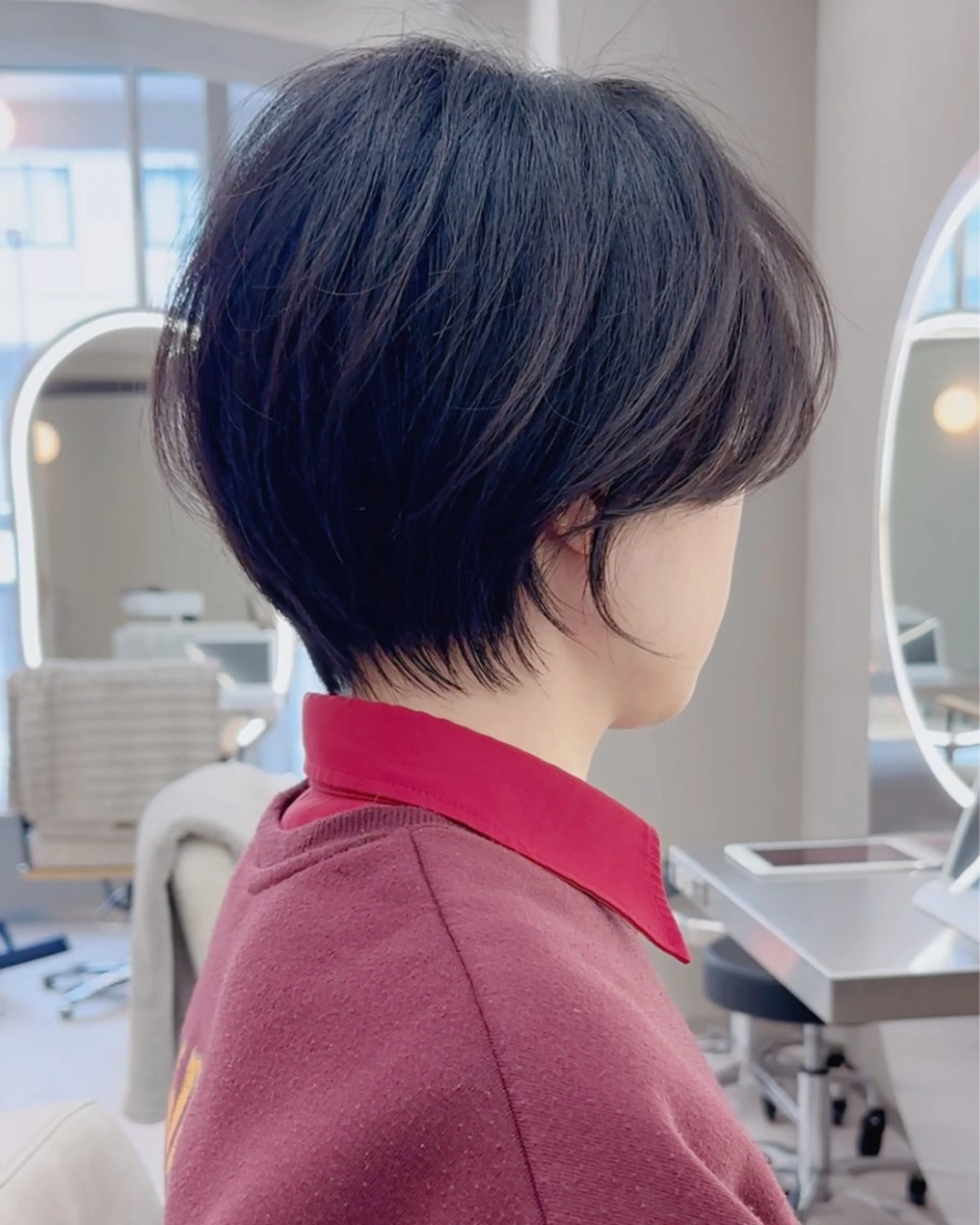 ショート カラー i.+sapporo所属・ショート/レイヤー /札幌/小山内のヘアスタイル