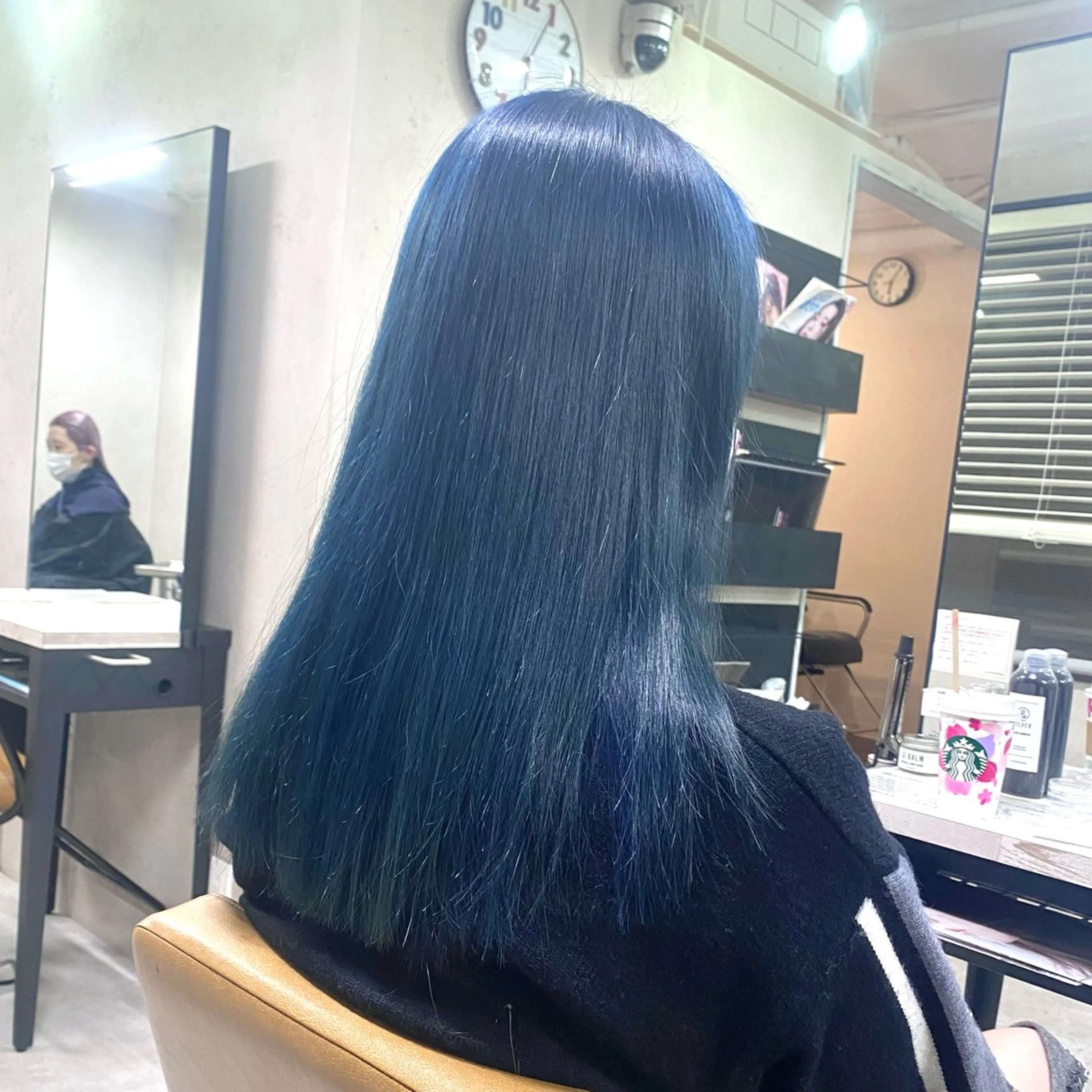 ロング カラー アディクシーカラー ベージュカラー ブリーチ ブルーカラー ケアブリーチ カット ヘアカラー トリートメント ブルーカラー 🌈　SOUTOMEのヘアスタイル