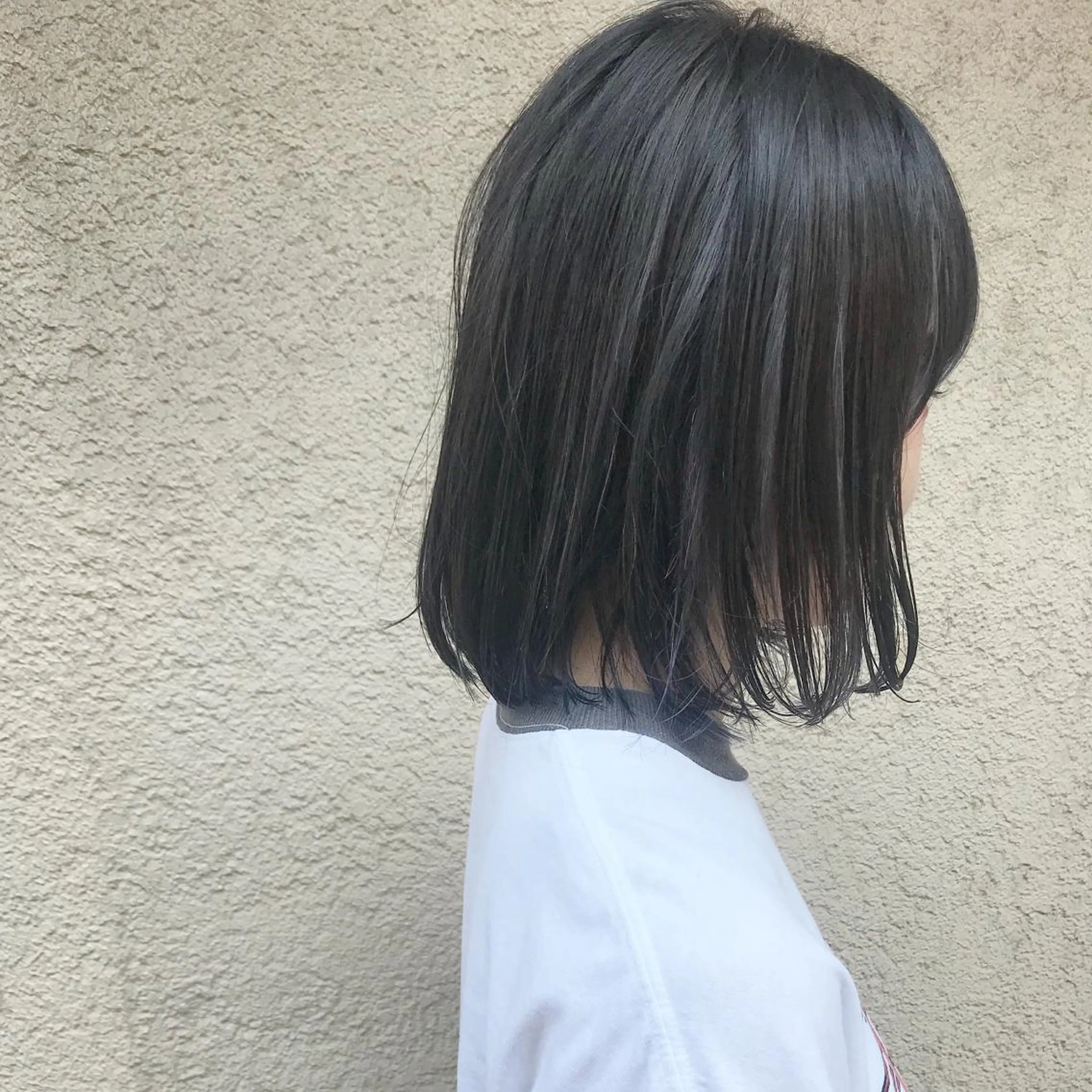 ミディアム カラー ブルーカラー ブルージュ カット ヘアカラー トリートメント 🧼柴田 健太郎🧼のヘアスタイル