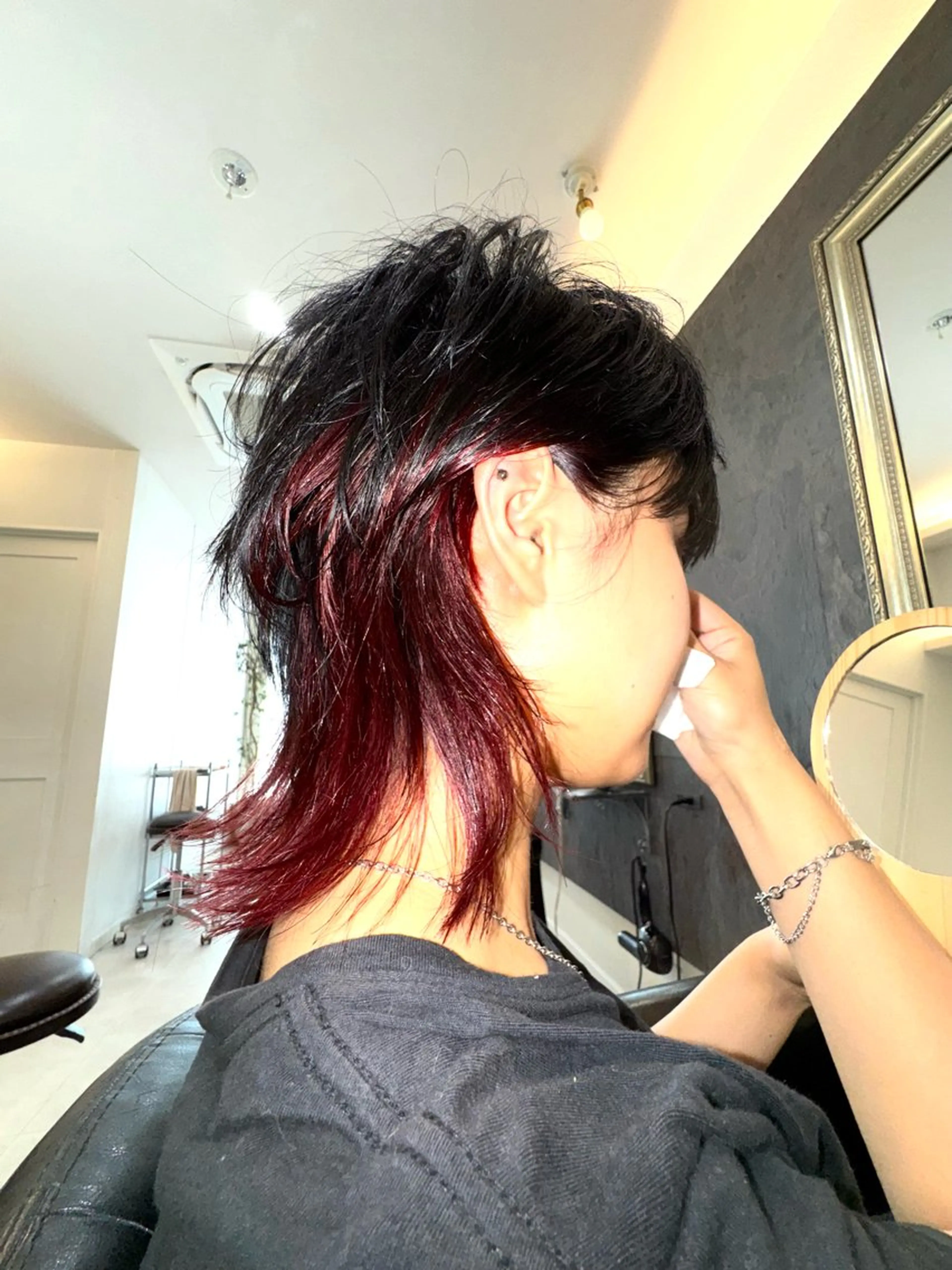 ショート カラー インナーカラー レッドカラー ショートヘア ウルフカット カット ヘアカラー トリートメント ハイトーン/レイヤー /ウルフ⭐️永田⭐️のヘアスタイル