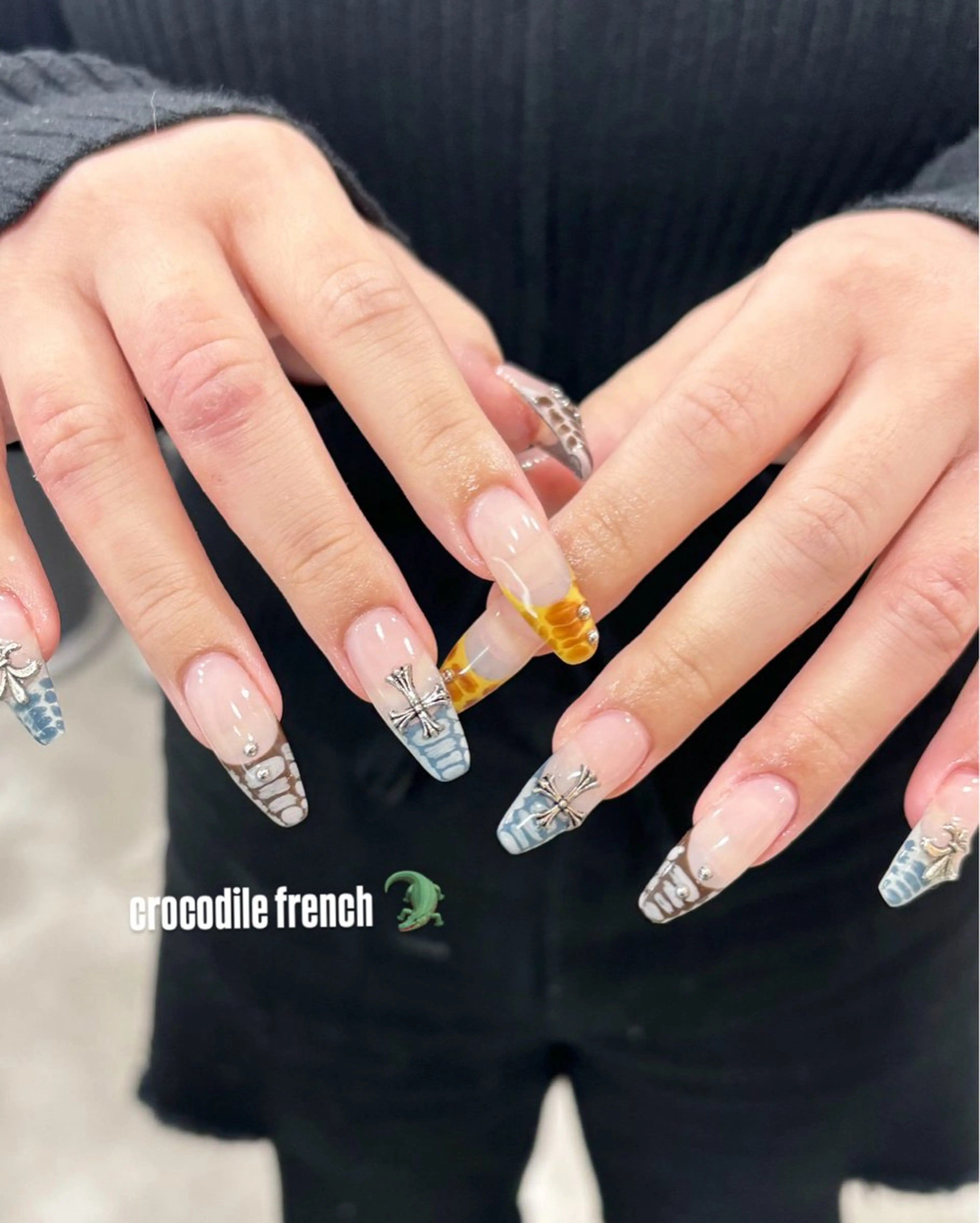 ネイル ハンドネイル 🤎Two ERI🤎のネイルデザイン