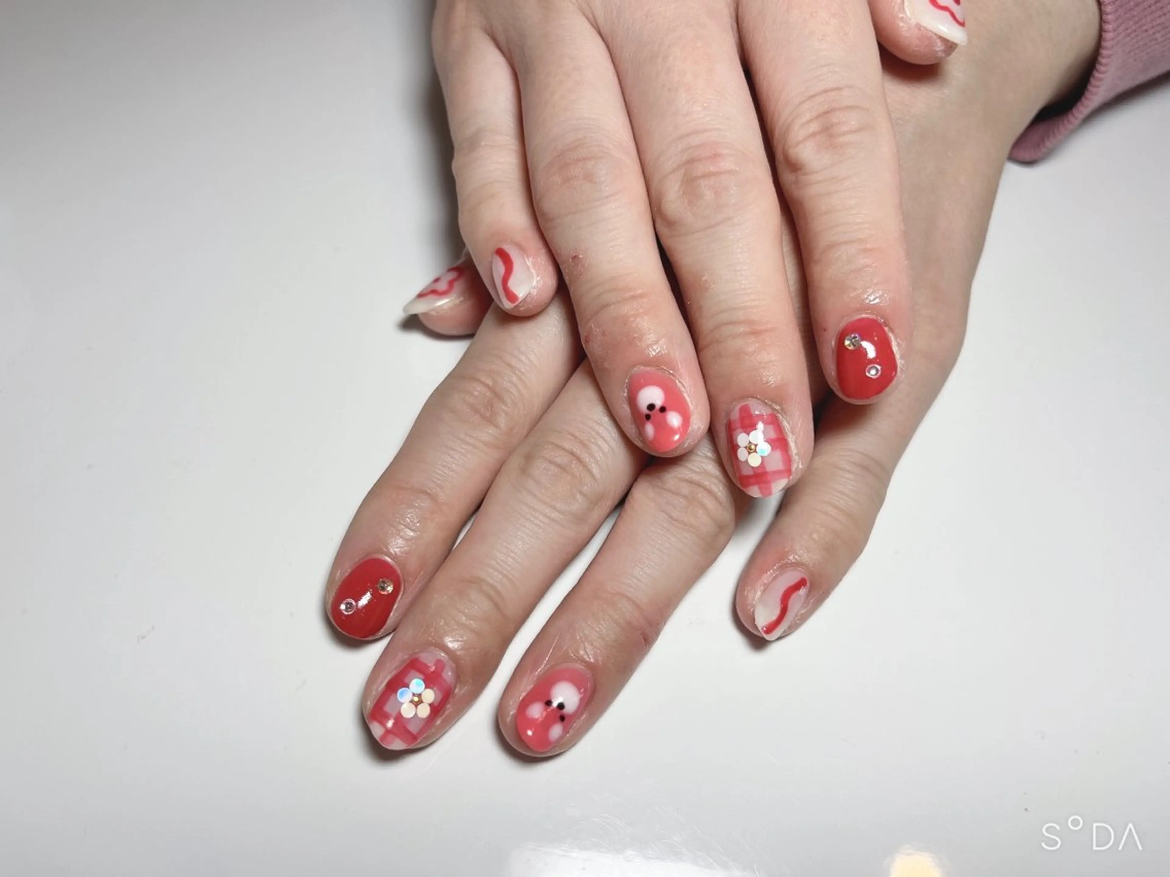 ネイル ハンドネイル Ree所属・ネイル脱毛 Reeのネイルデザイン