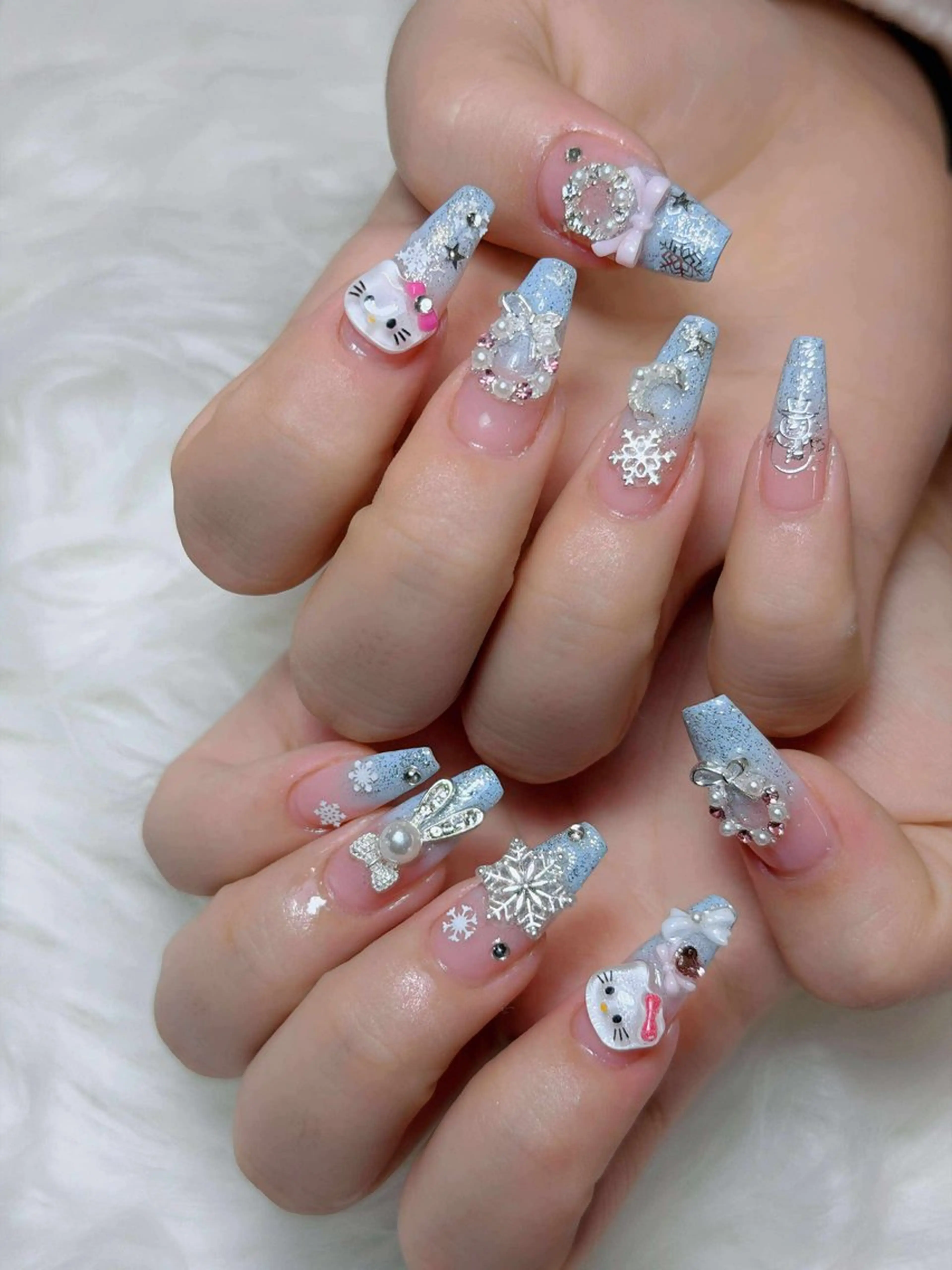 ネイル オーロラネイル チークネイル フットネイル フレンチネイル 韓国ネイル ハンドネイル Lumi Nailのネイルデザイン