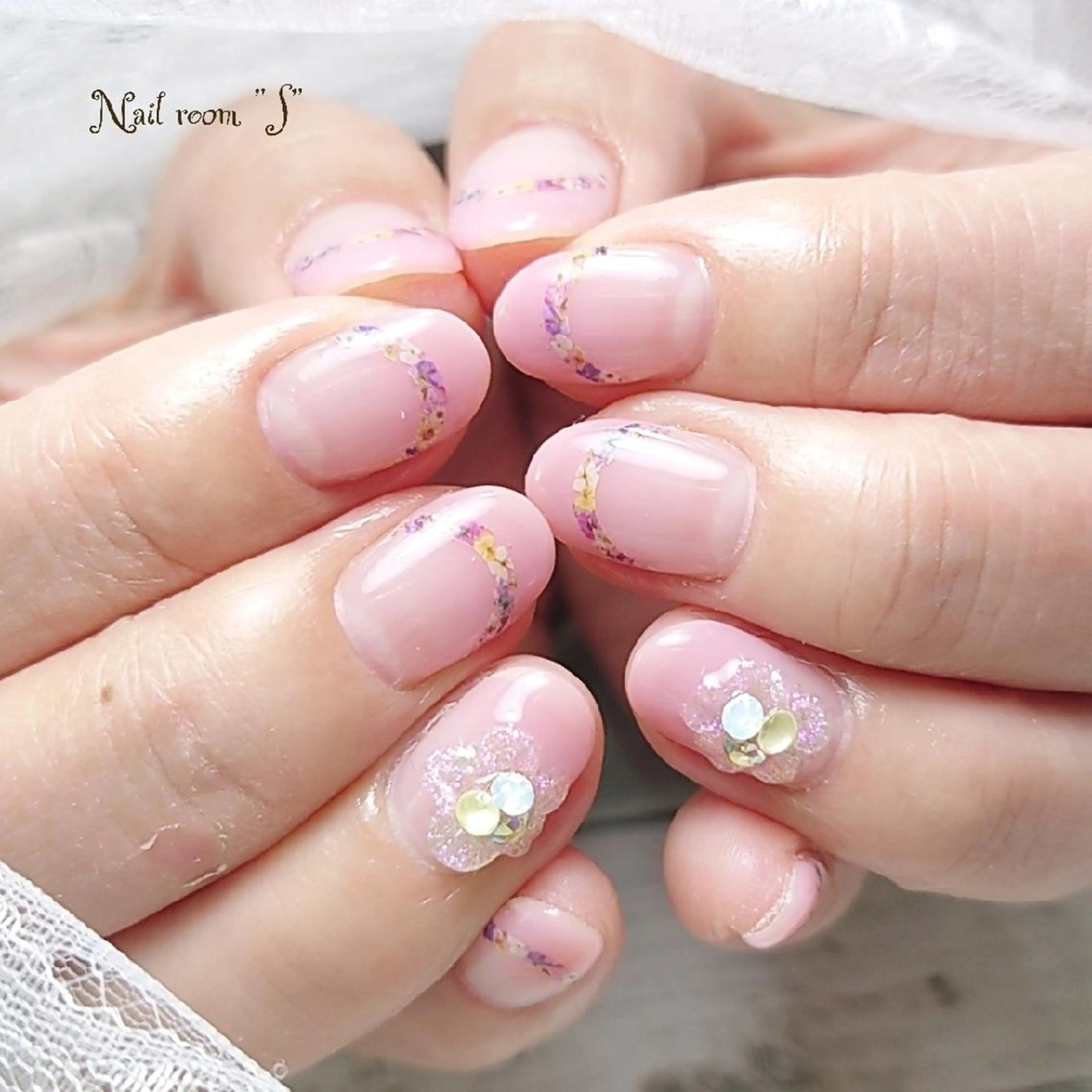 ネイル フラワーネイル フレンチネイル 春ネイル Nail room  "S"  SAKAIのネイルデザイン