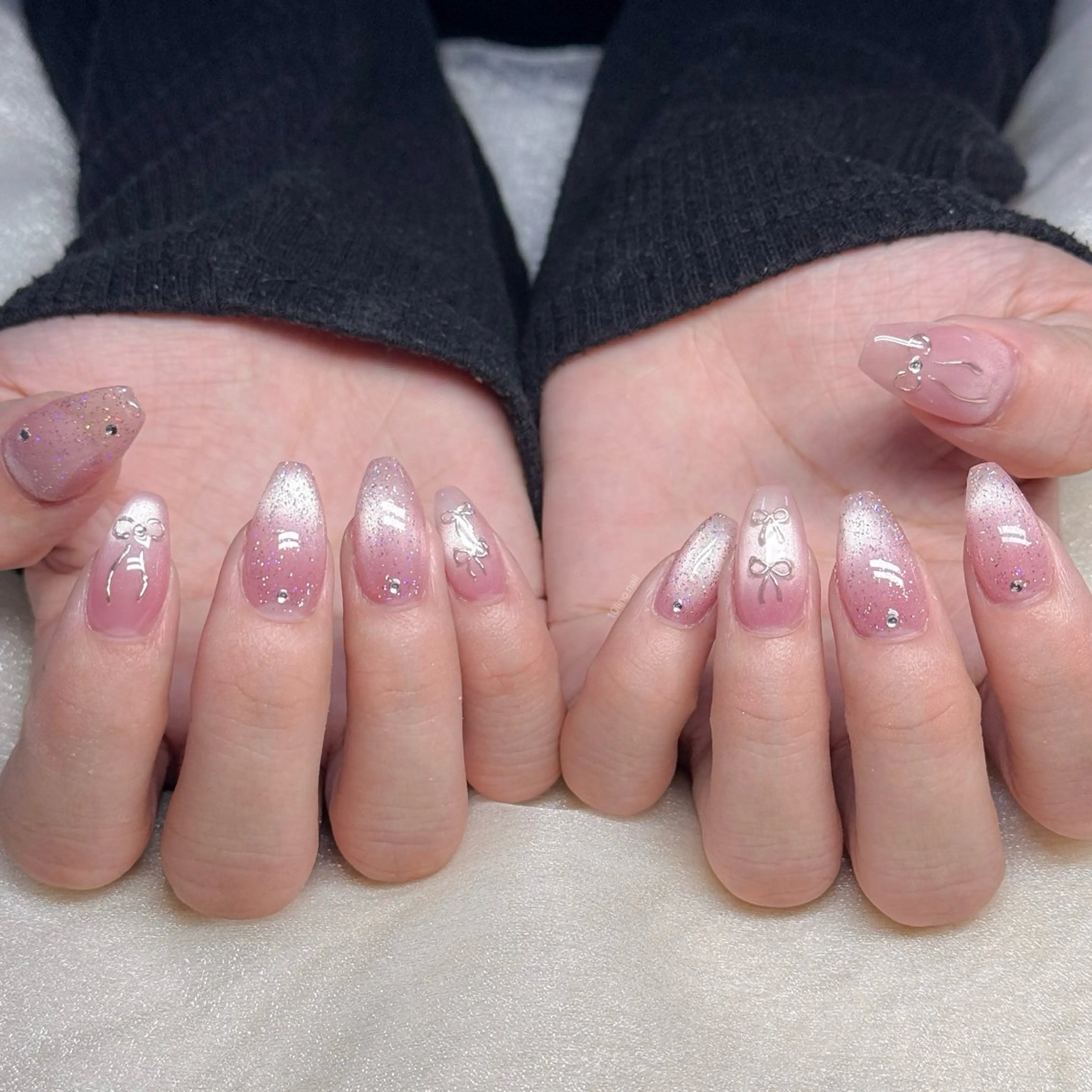 オフ込🌱【キラキラ・マグフラDesign・韓国・ワンホン・ミラー】💖🪽¥9,900~の写真