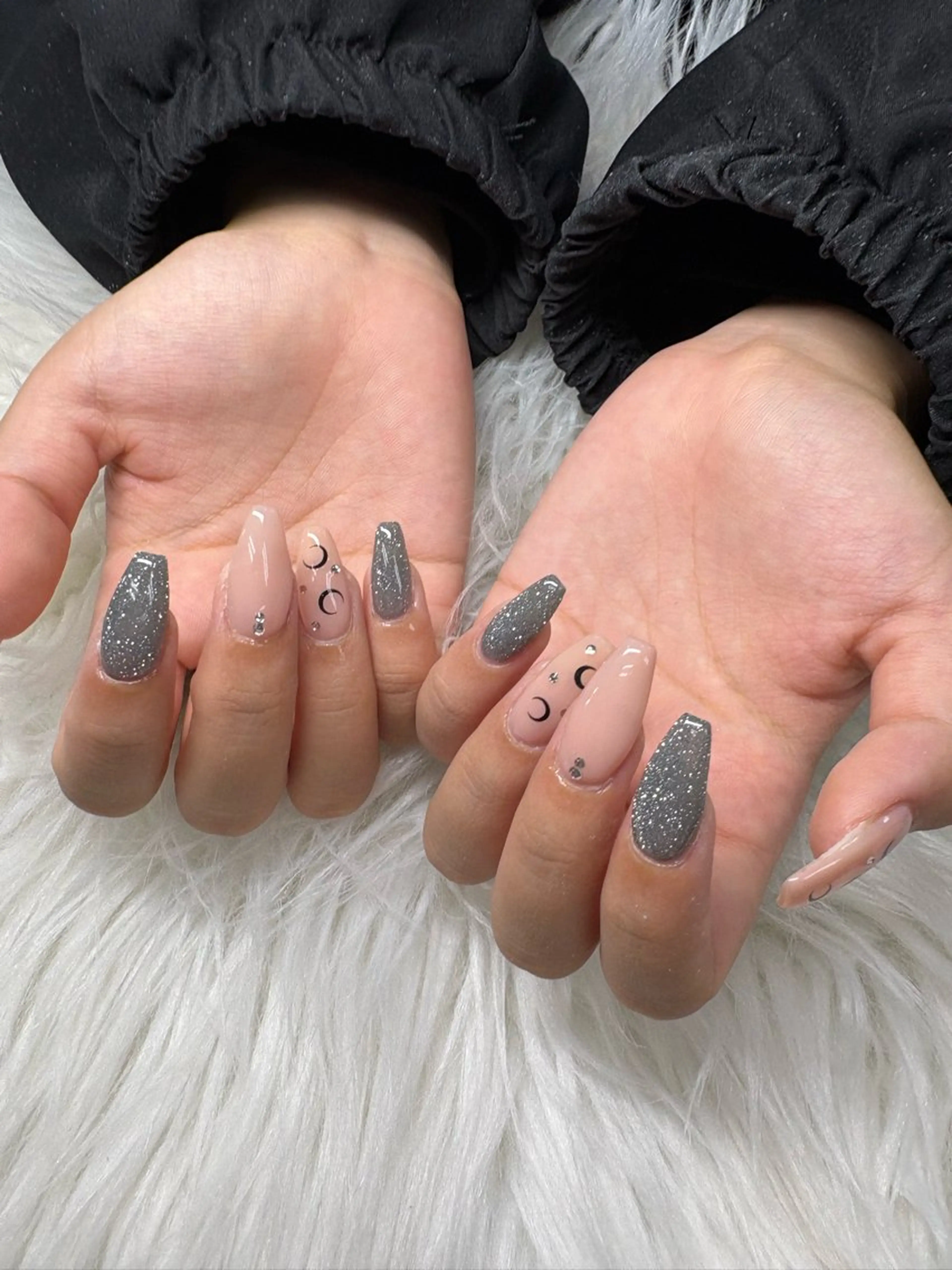 ネイル SHION  のネイルデザイン