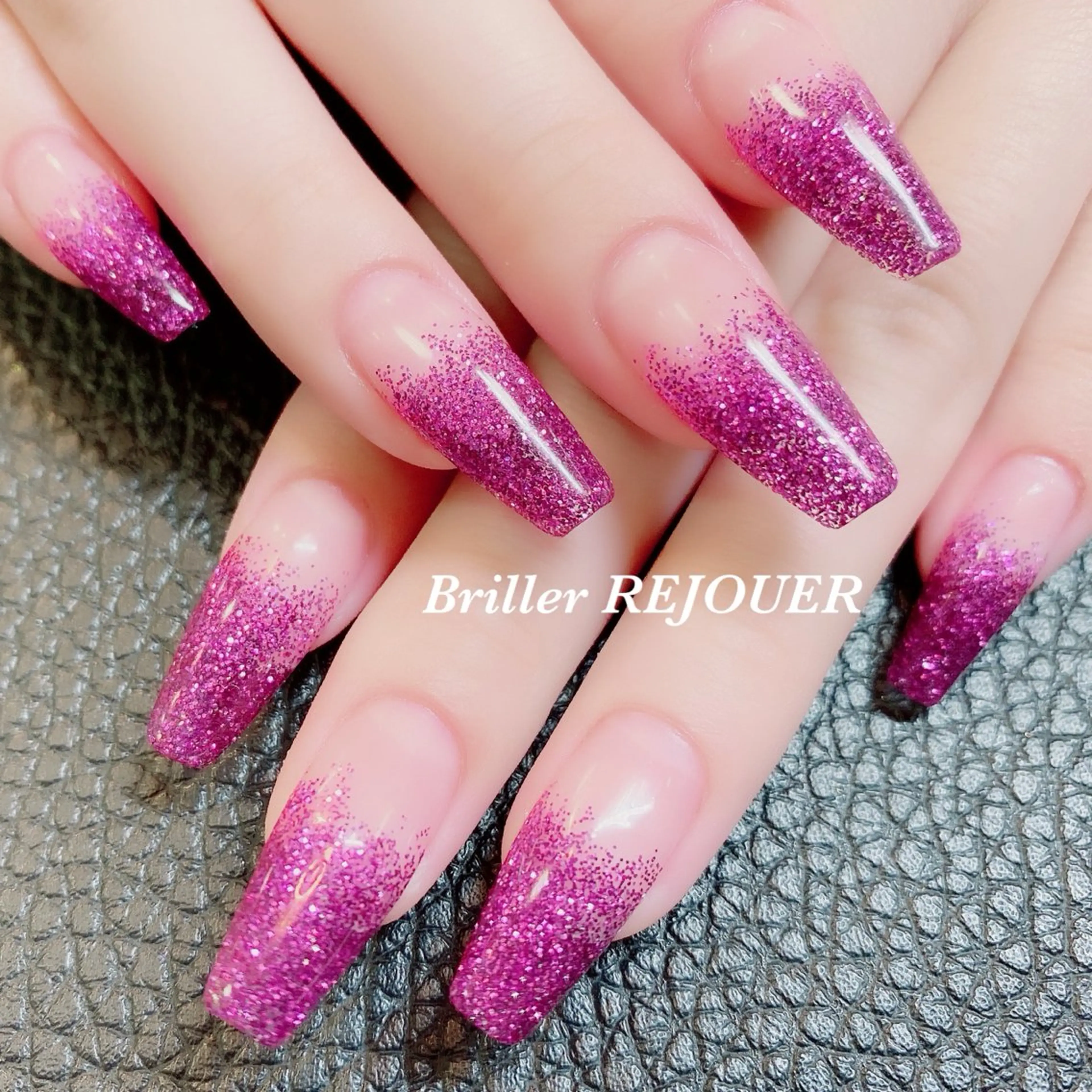 スカルプクリア+ラメグラデーションの写真