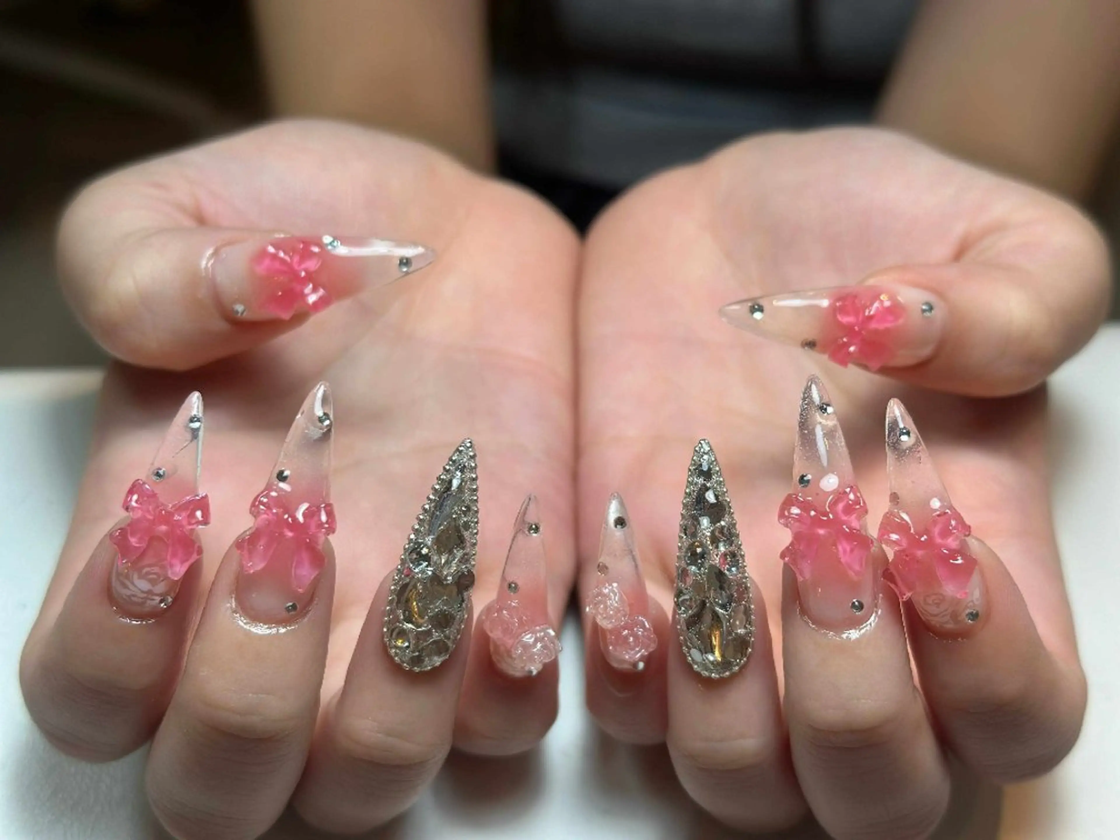 ネイル アートネイル 成人式 ジェルネイル ニュアンスネイル 夏ネイル ハンドネイル Nie Nail Shinokuboのネイルデザイン