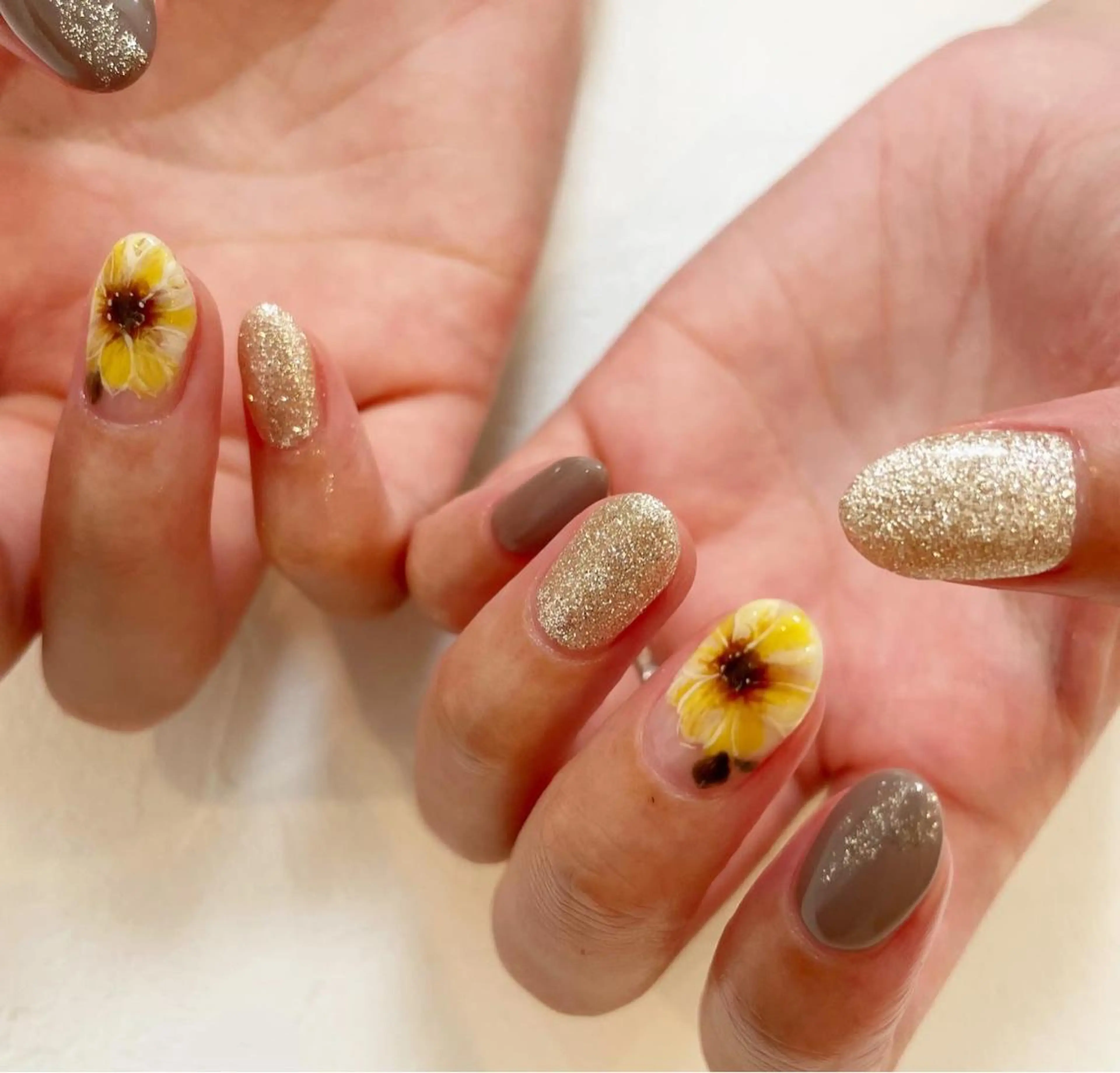 ショート ネイル Re:st〔リスト〕所属・ayane Re:st〔リスト〕のネイルデザイン