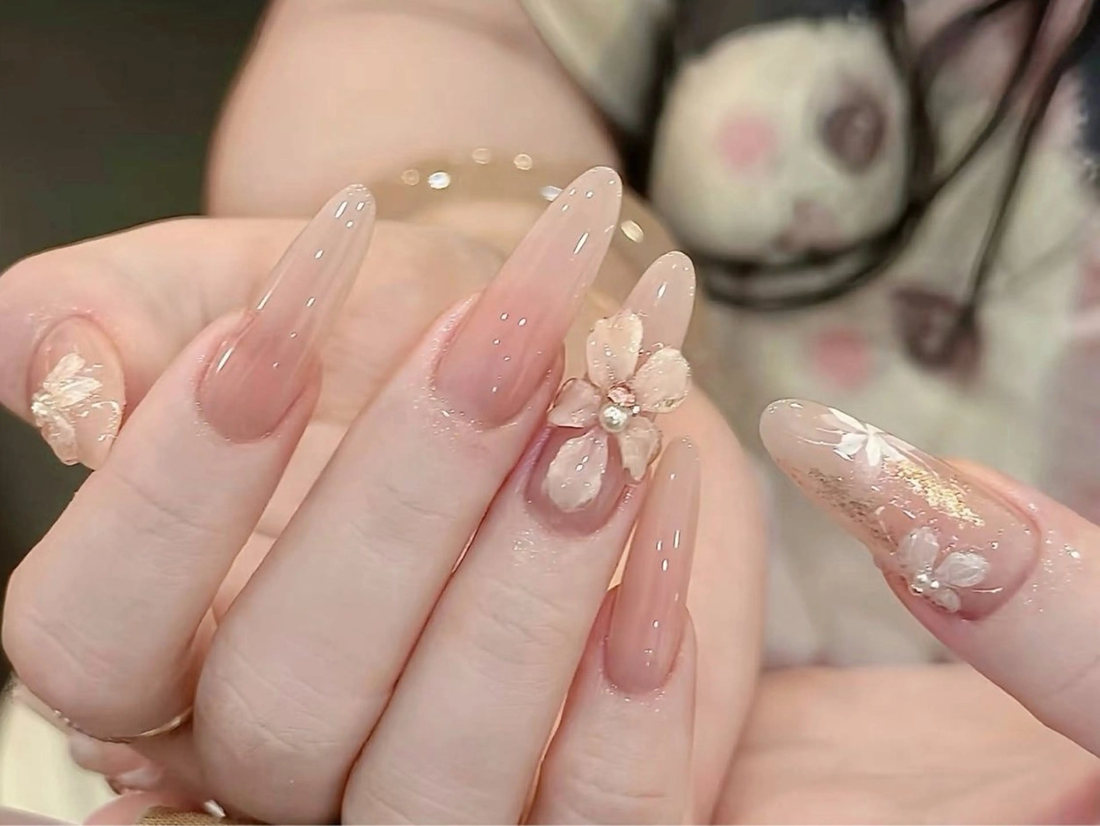 ネイル フラワーネイル グラデーション ロングネイル スカルプネイル ハンドネイル ハンドケア DarkHoney 池袋店のネイルデザイン