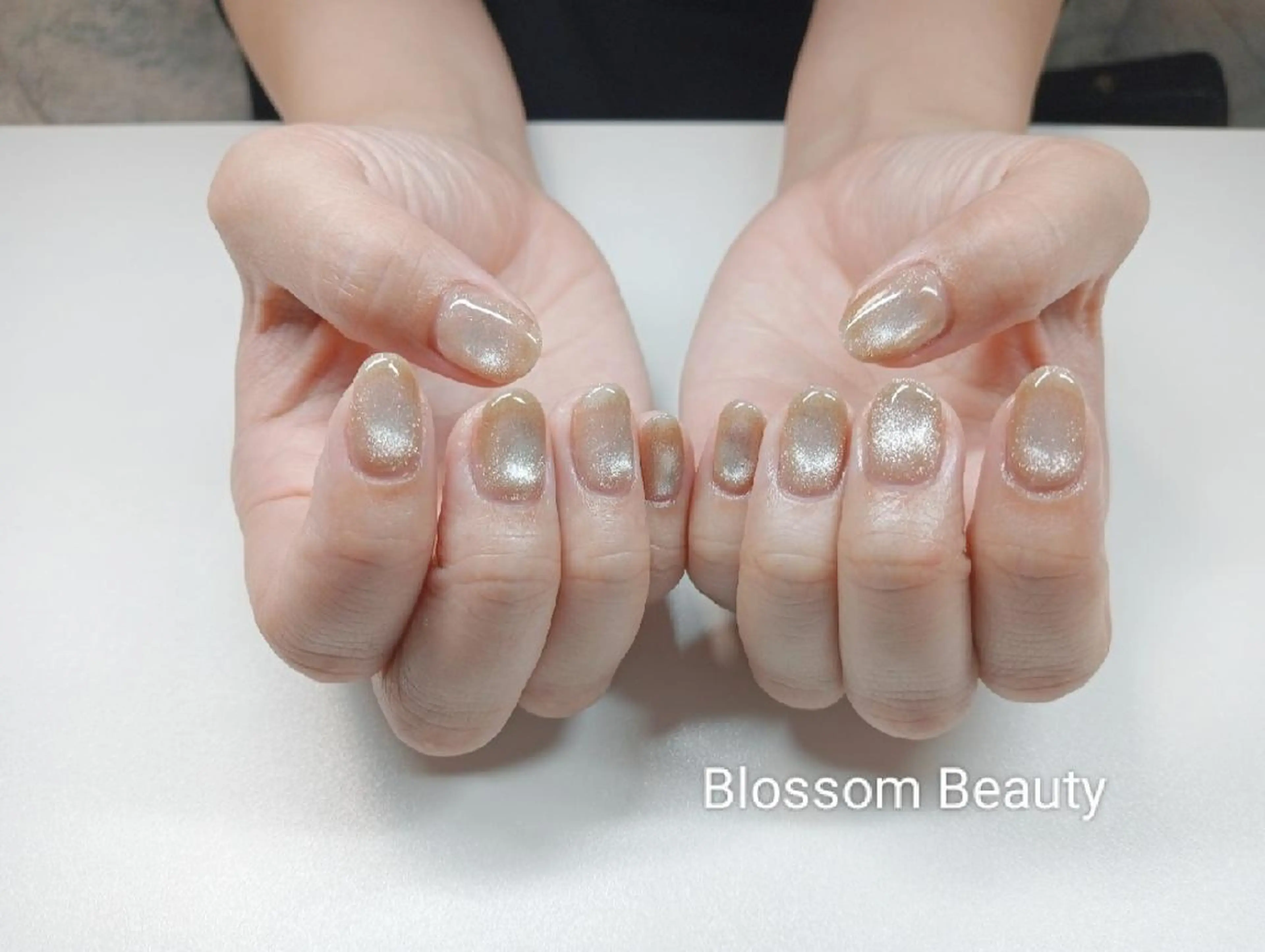 ネイル マグネットネイル ハンドネイル Blossom Beauty eriのネイルデザイン