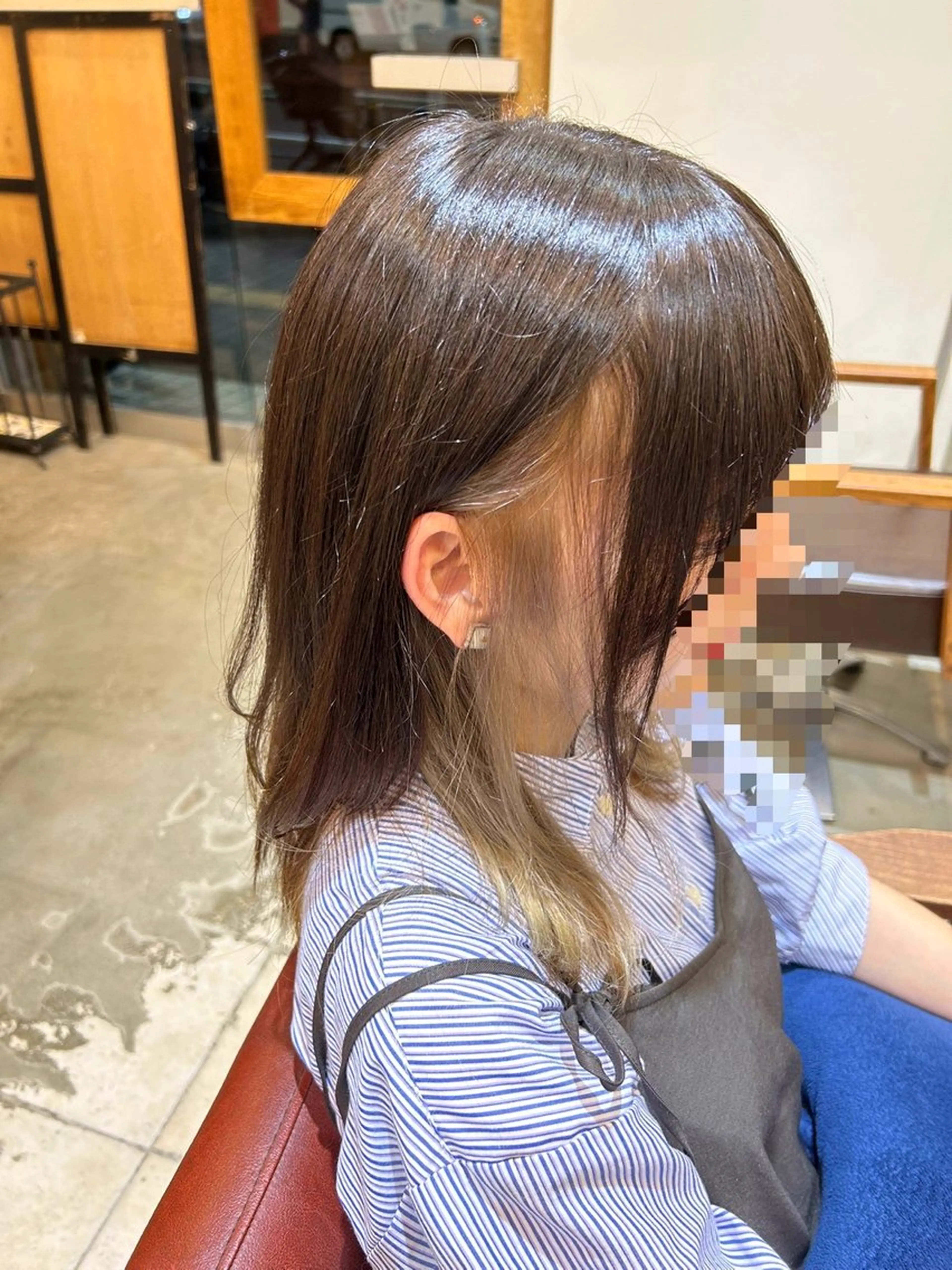 ミディアム カラー カット ヘアカラー トリートメント 若狭 彩花のヘアスタイル