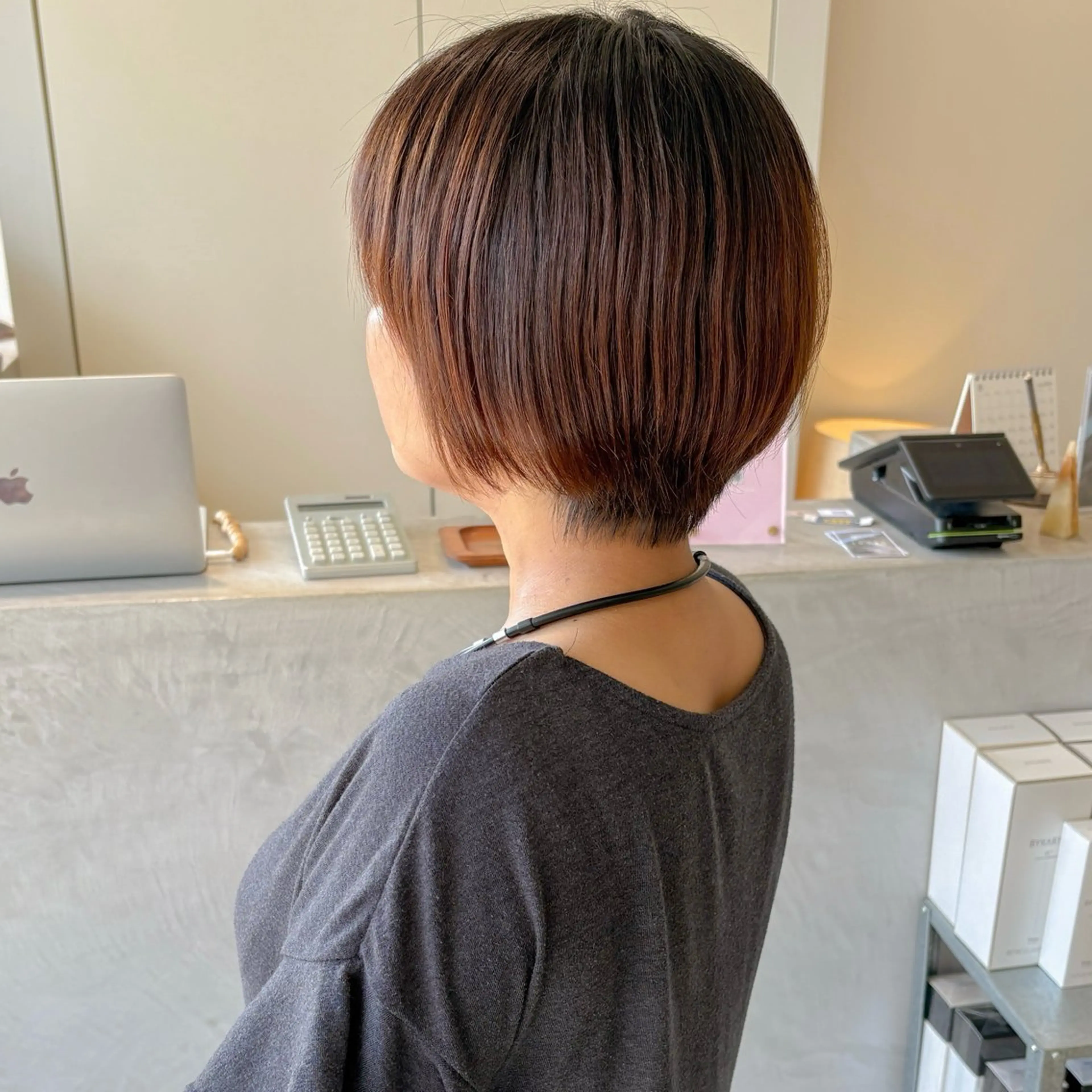 ショート 丸みショート ショートヘア カット 安西 香利奈のヘアスタイル