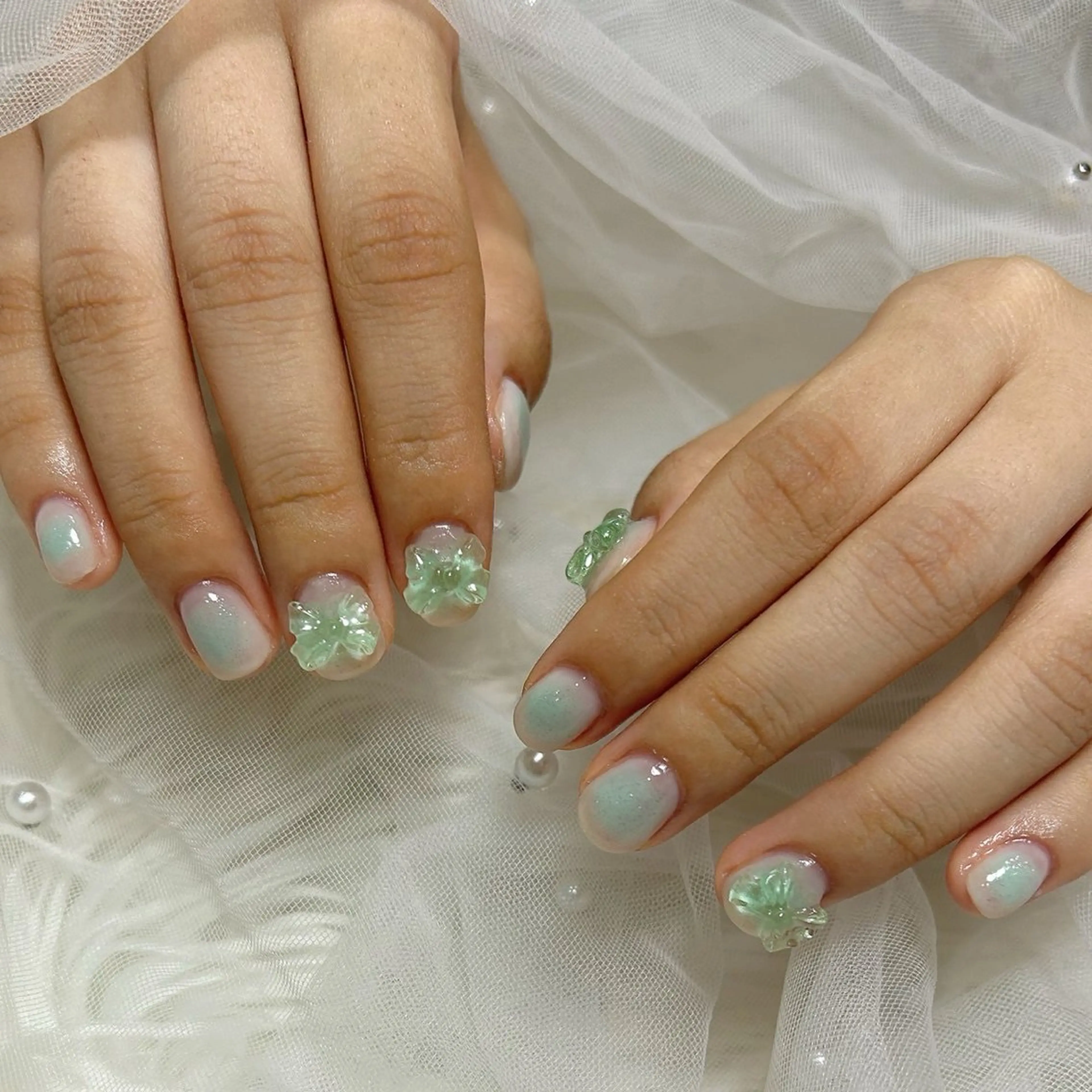 ネイル ハンドネイル 【パラジェル・フィルイン取扱店】EmaNail +kihakuya（エマネイル）天満橋店所属・EmaNail🎀 エマネイル天満橋店のネイルデザイン