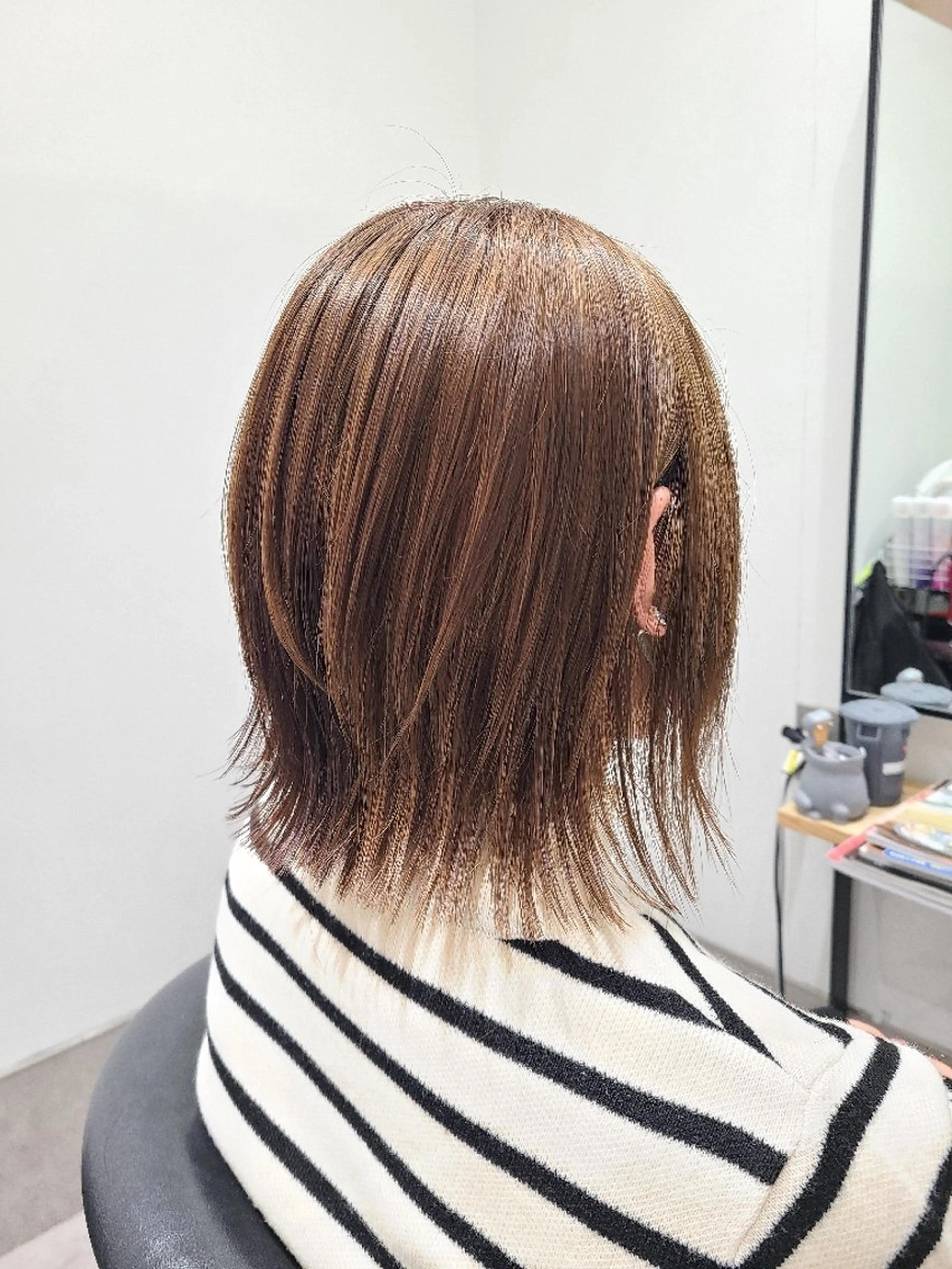 ミディアム カット トリートメント GO TODAYシェアサロン岡山店所属・🎗️髪質改善・美髪 艶髪🥇小西邦生のヘアスタイル