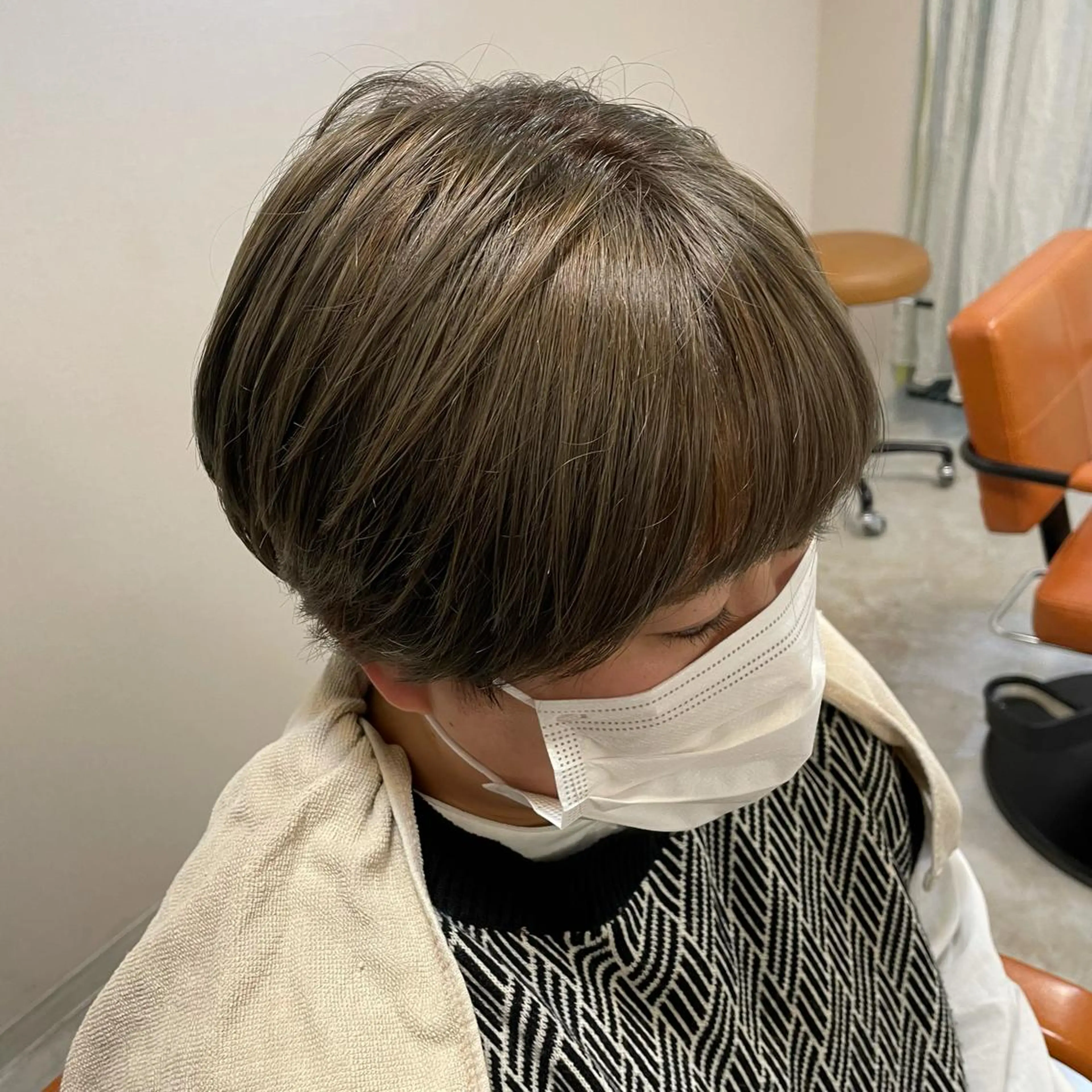ショート カラー ヘアカラー 佐藤 爽香のヘアスタイル