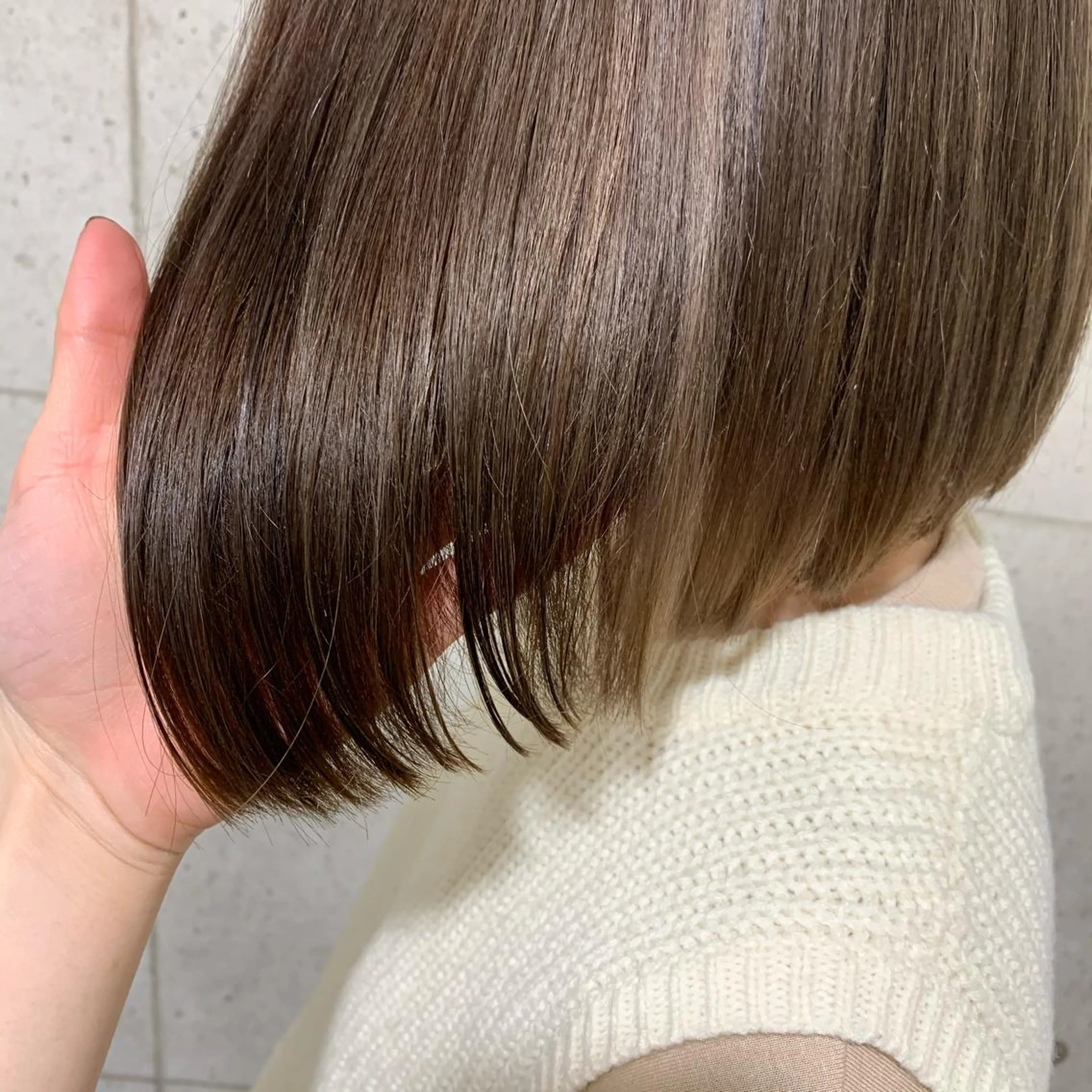 ミディアム カラー ブリーチ 🌷モテ髪推しカラー moe🐰🌷のヘアスタイル