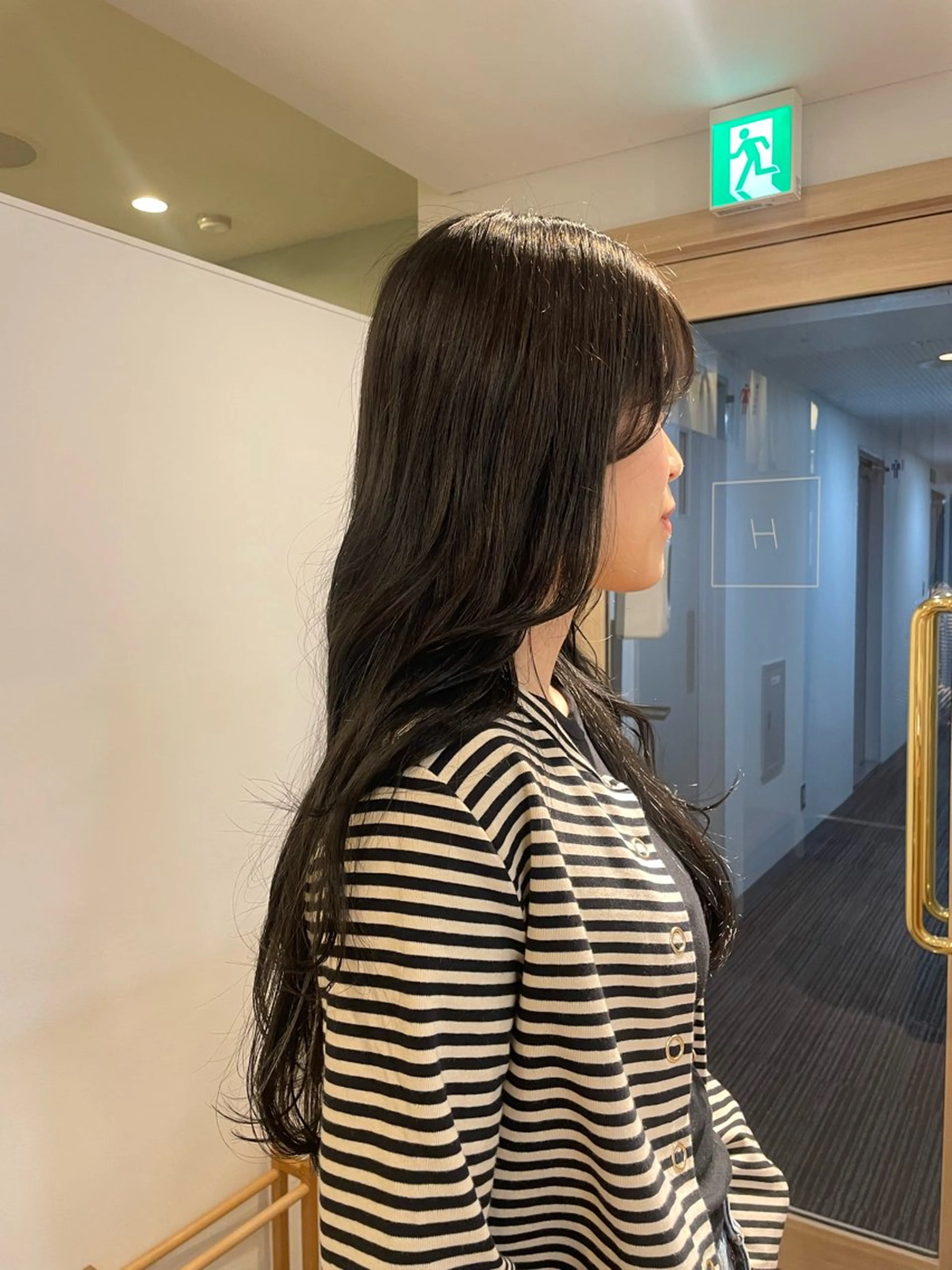 ロング カラー サクライ オトカのヘアスタイル