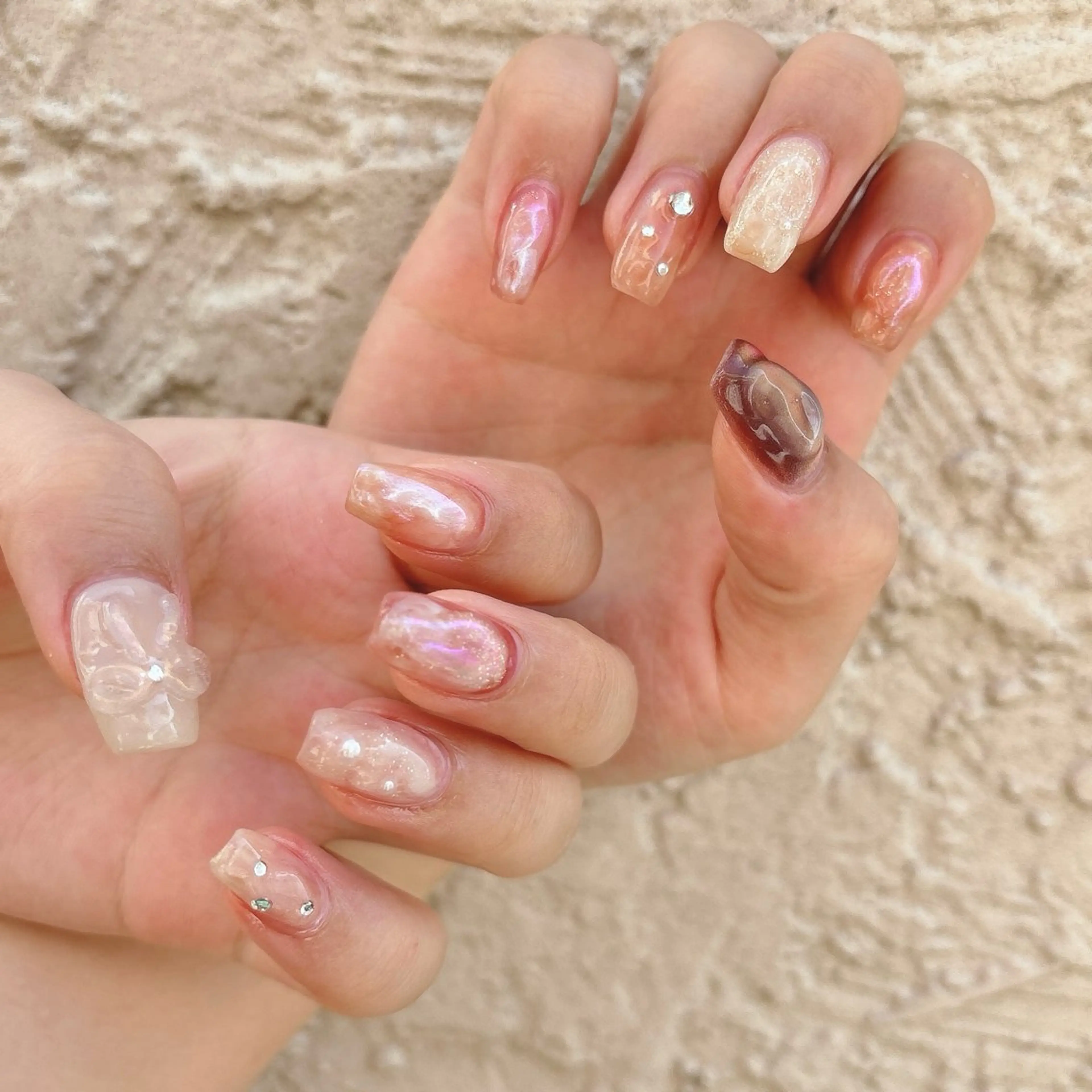 ネイル アートネイル ガーリー ニュアンスネイル ハンドネイル nails 🎀meのネイルデザイン