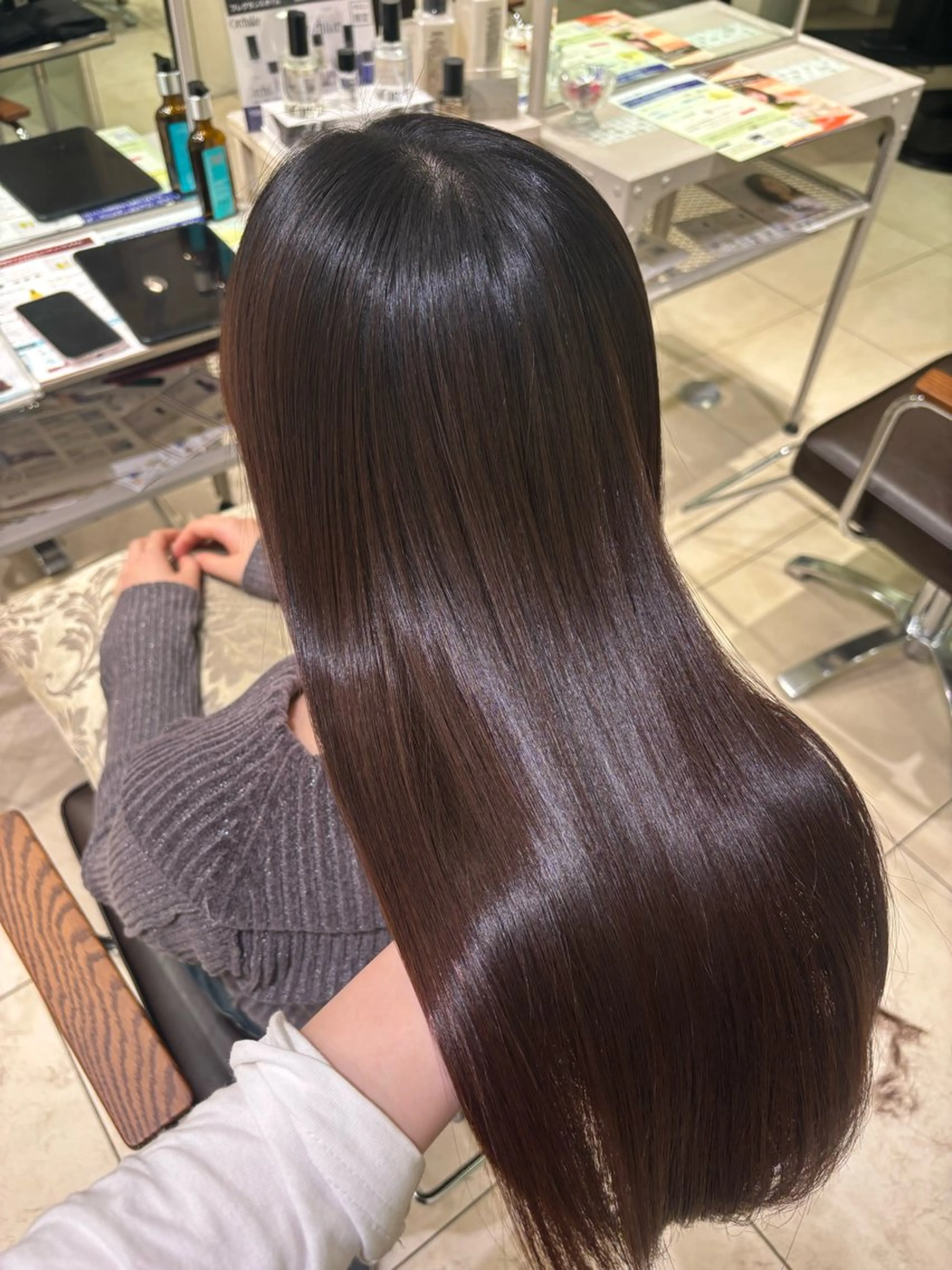 ロング カラー カット ヘアカラー トリートメント 艶カラー🌟髪質改善 髙畑爽のマツエク・マツパデザイン