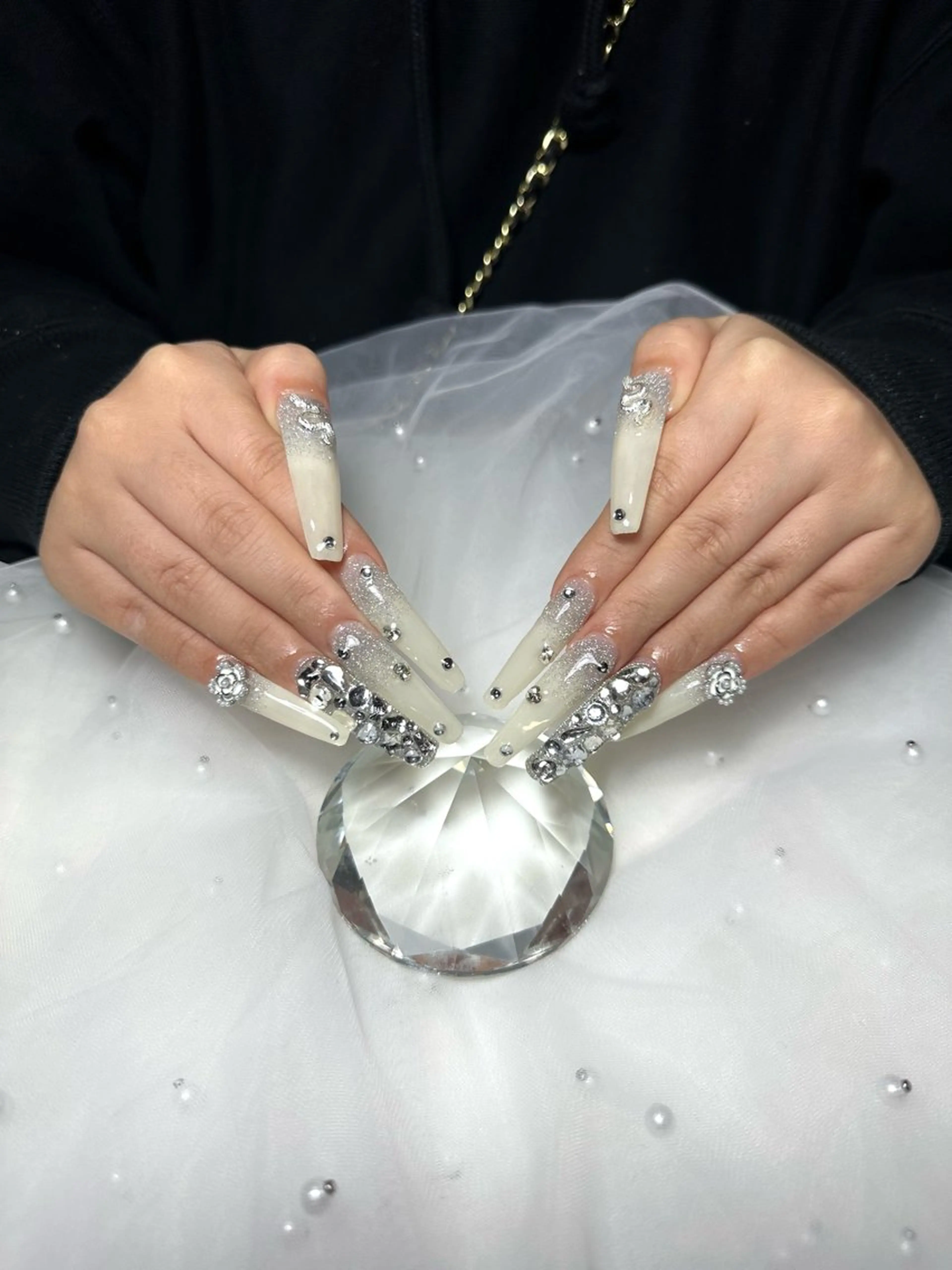 ネイル ロングネイル ハンドネイル pikarin._.nails所属・pikarin nailsのネイルデザイン