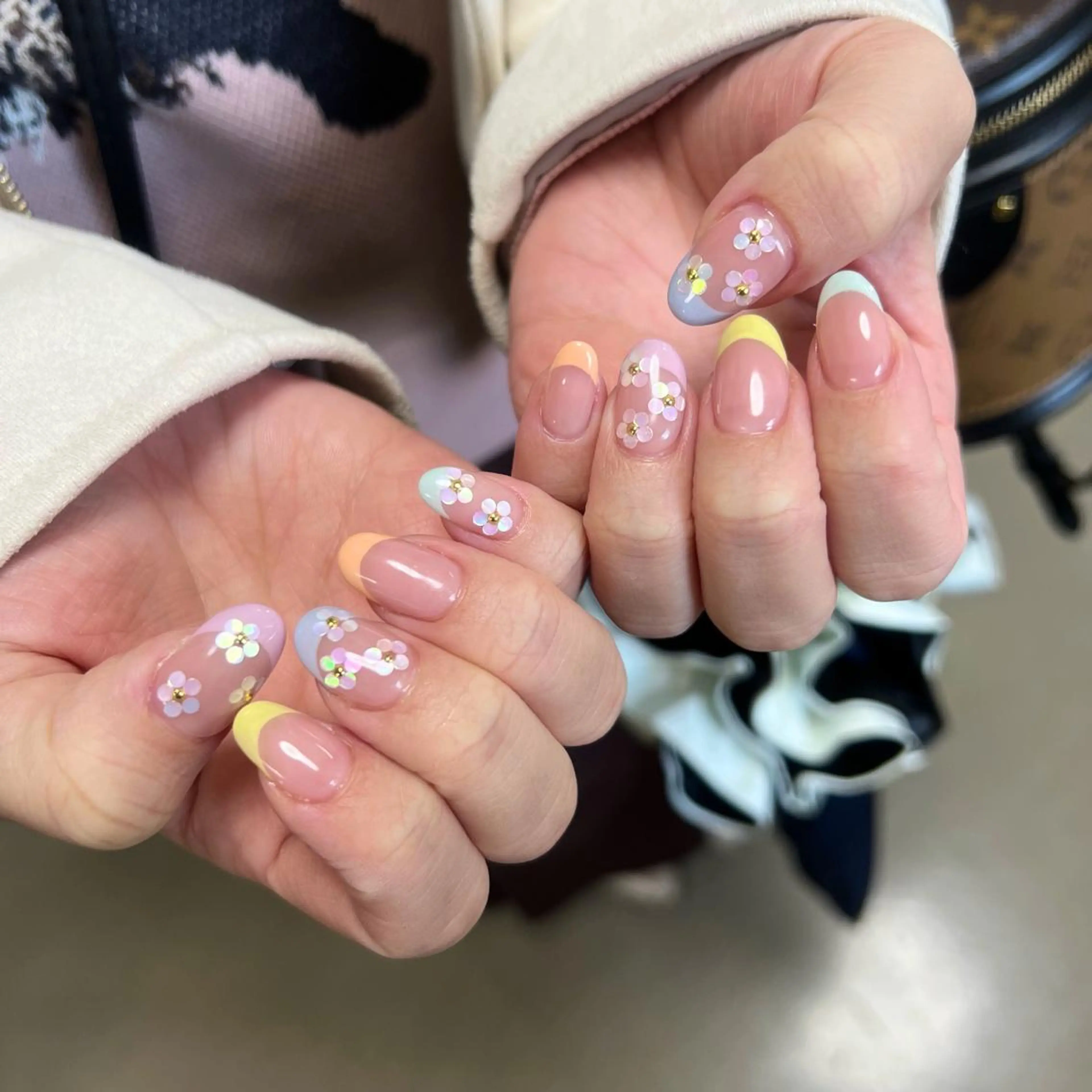 ネイル アートネイル フラワーネイル フレンチネイル ジェルネイル 韓国ネイル ハンドネイル フットネイル nail salon mieux(ミュー)のネイルデザイン