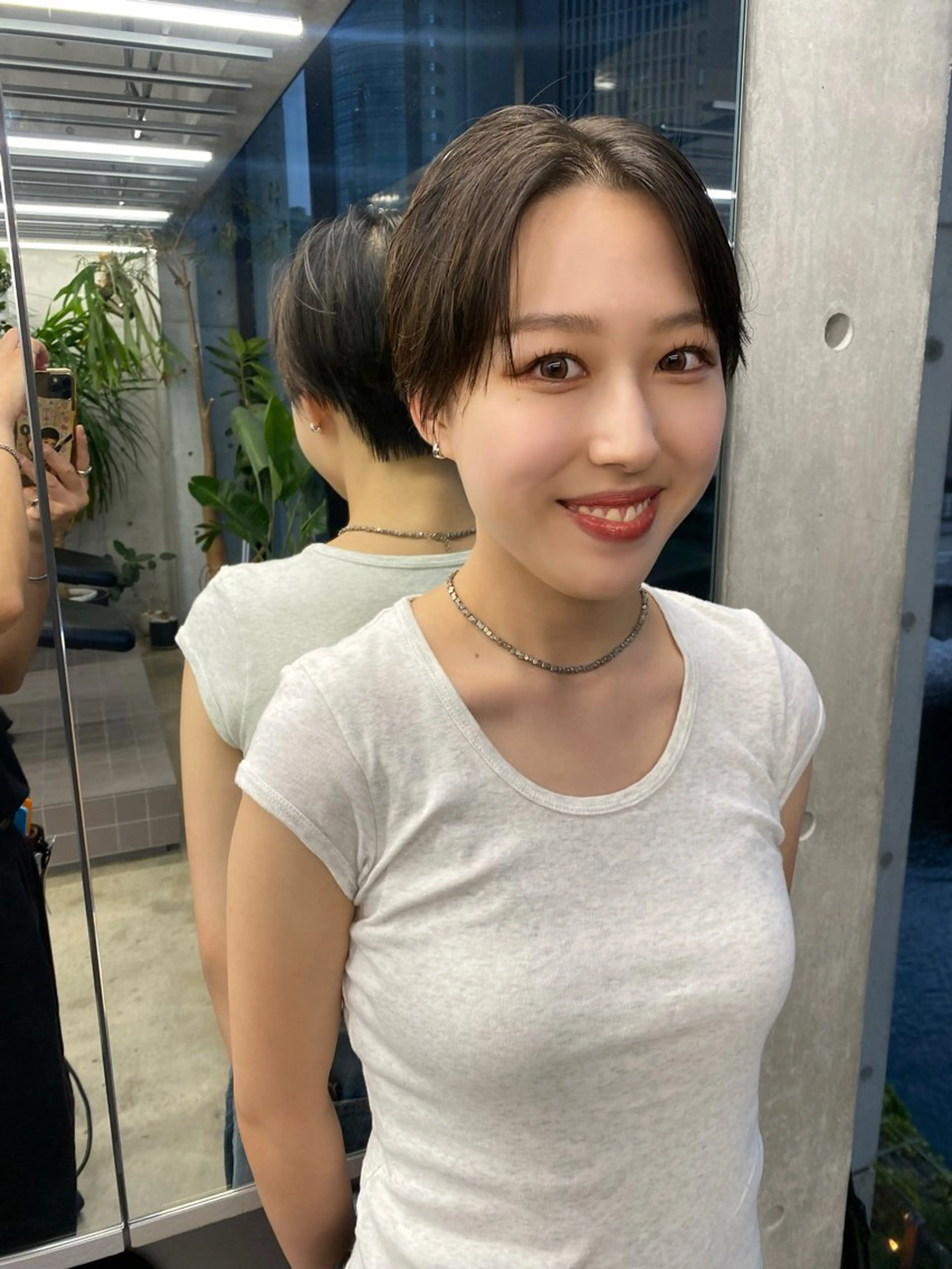 ショート カラー ショートヘア カット ヘアカラー トリートメント 似合わせカット レイヤーボブウルフのヘアスタイル