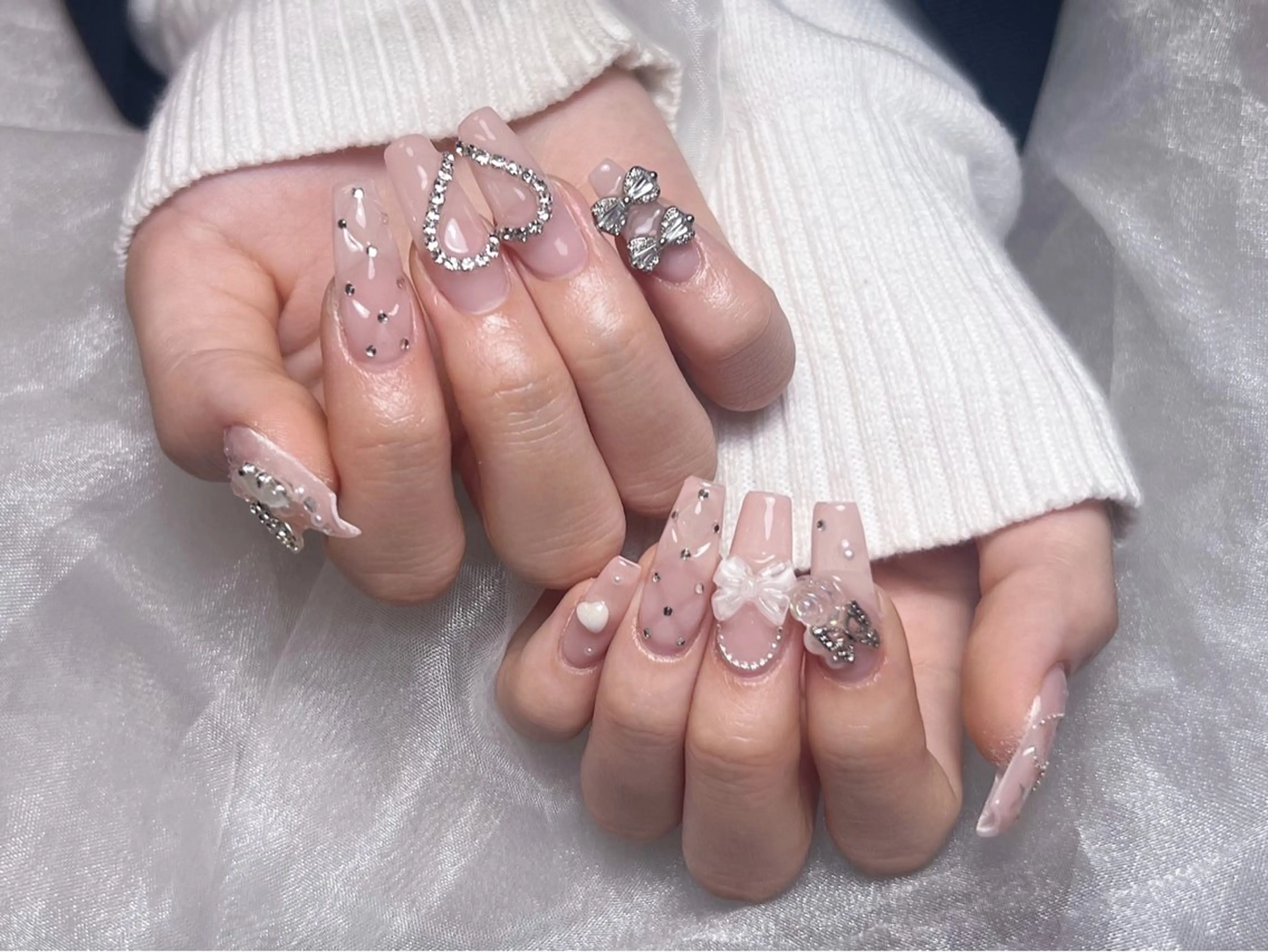 ネイル ハンドネイル 🐈yun nail ソン🐈のネイルデザイン