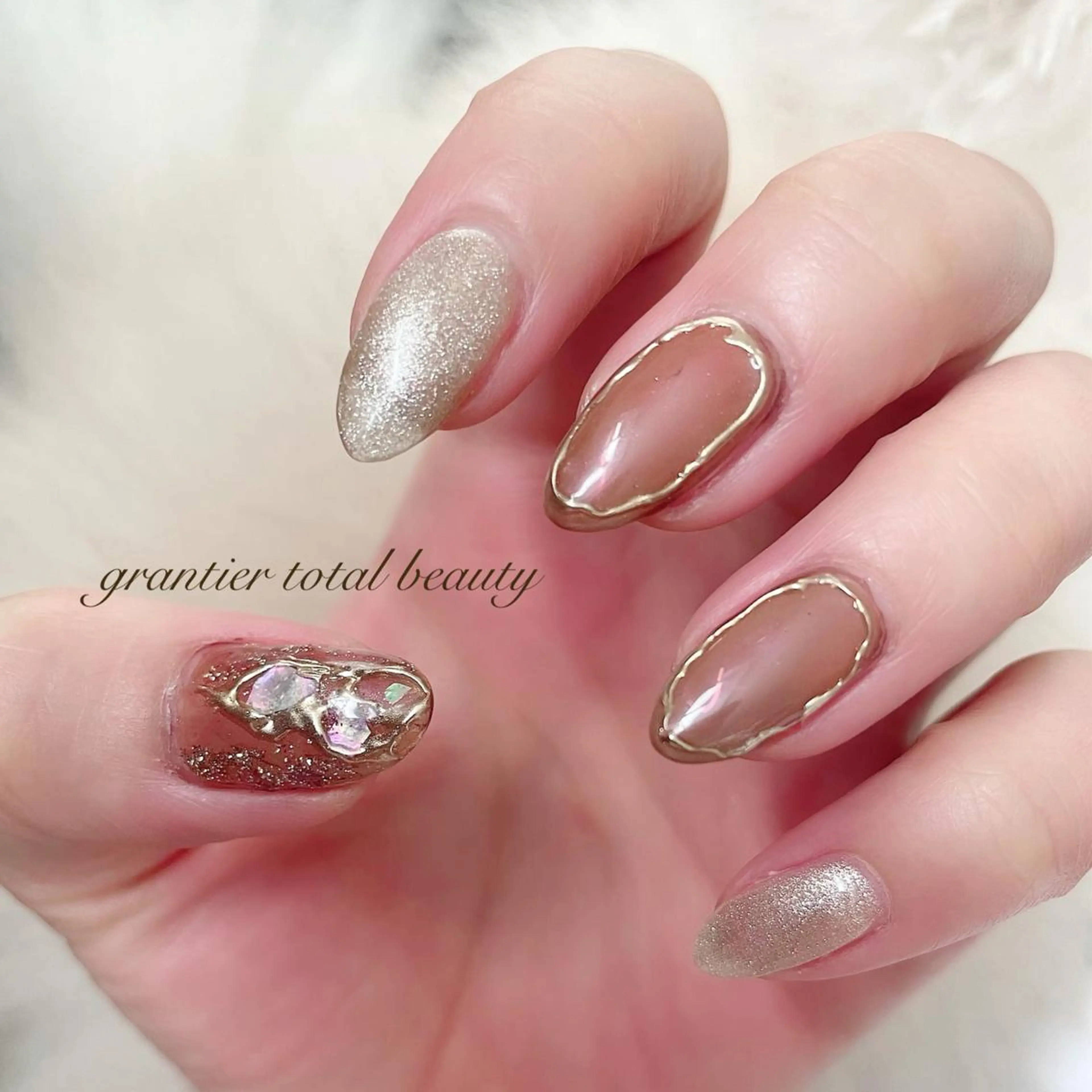 ネイル ハンドネイル grantier beautyのネイルデザイン