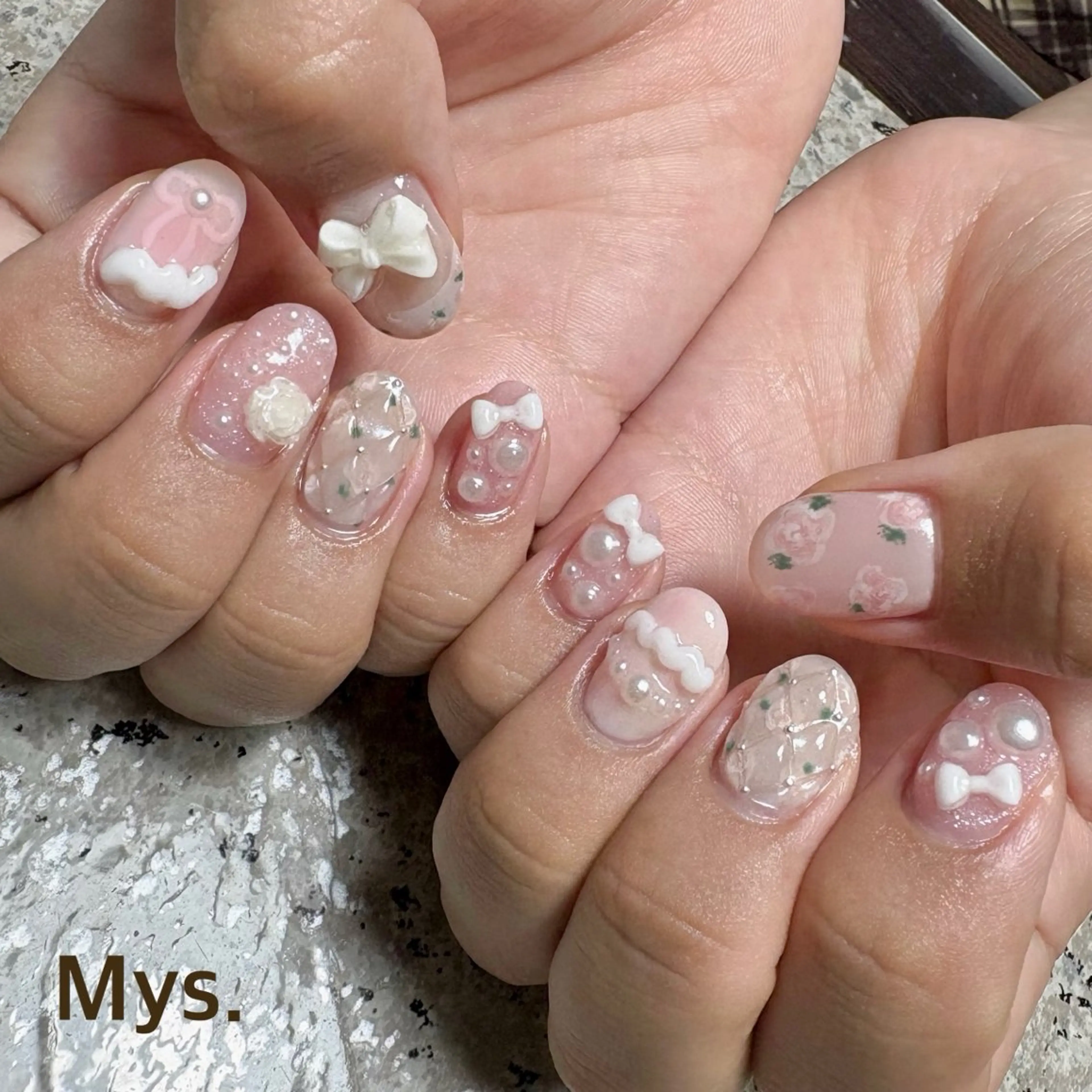 ネイル ハンドネイル Mys. 三上紗紀のネイルデザイン