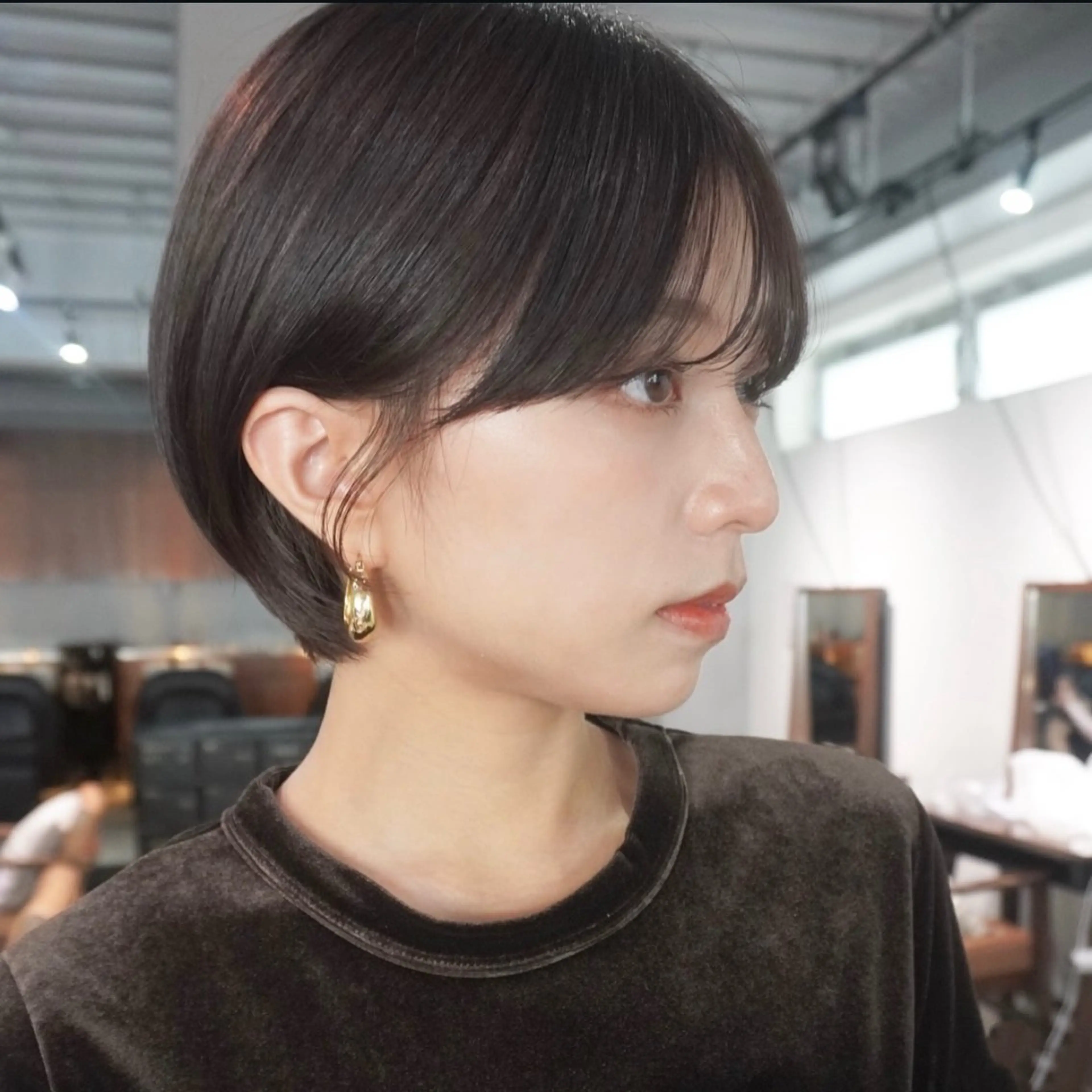 ショートボブ + トリートメントの写真