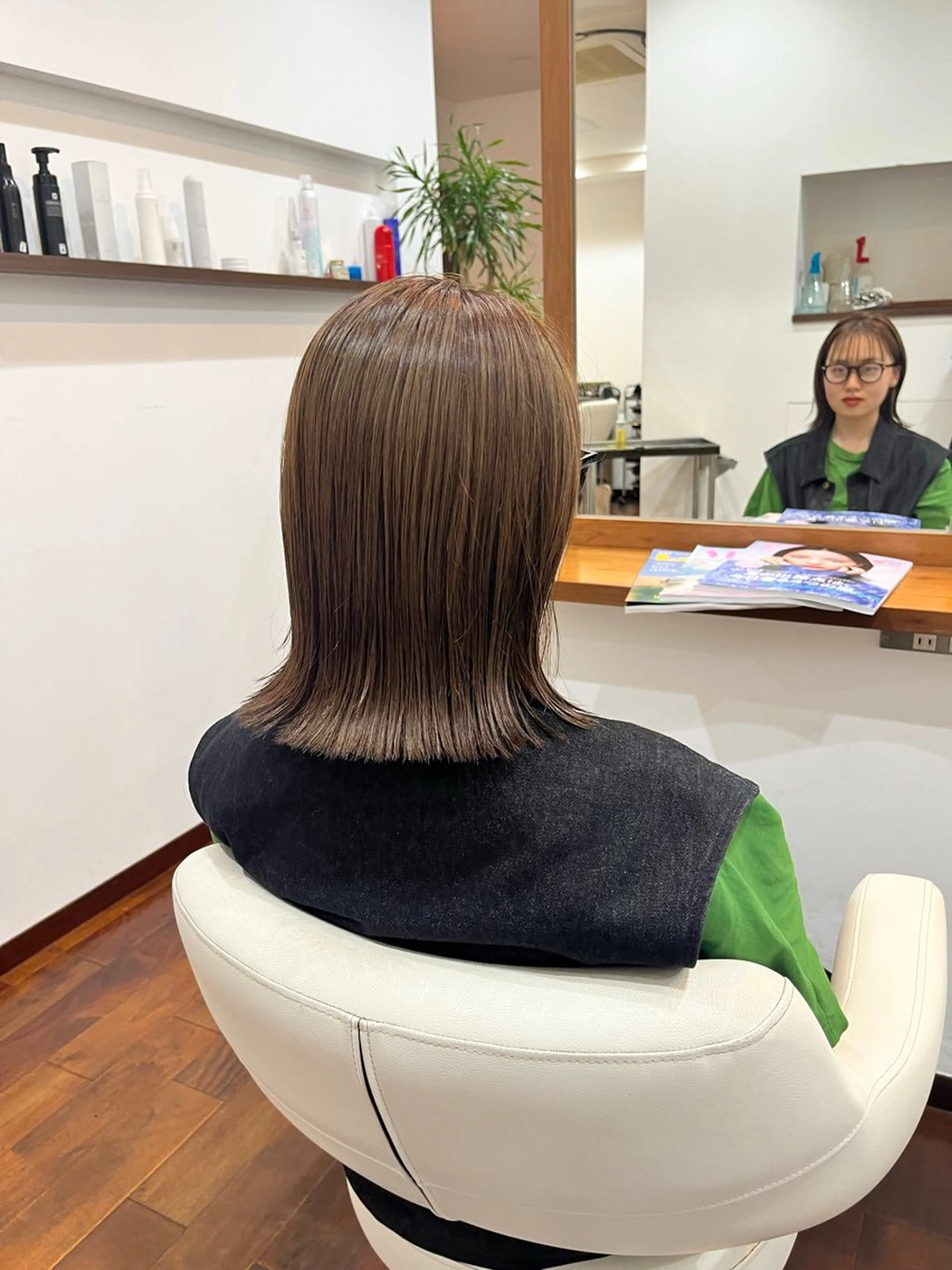 ミディアム カラー 外ハネヘア HAIRsalon BONDS所属・パーマスタイル/ 縮毛矯正/江口翔伍のヘアスタイル