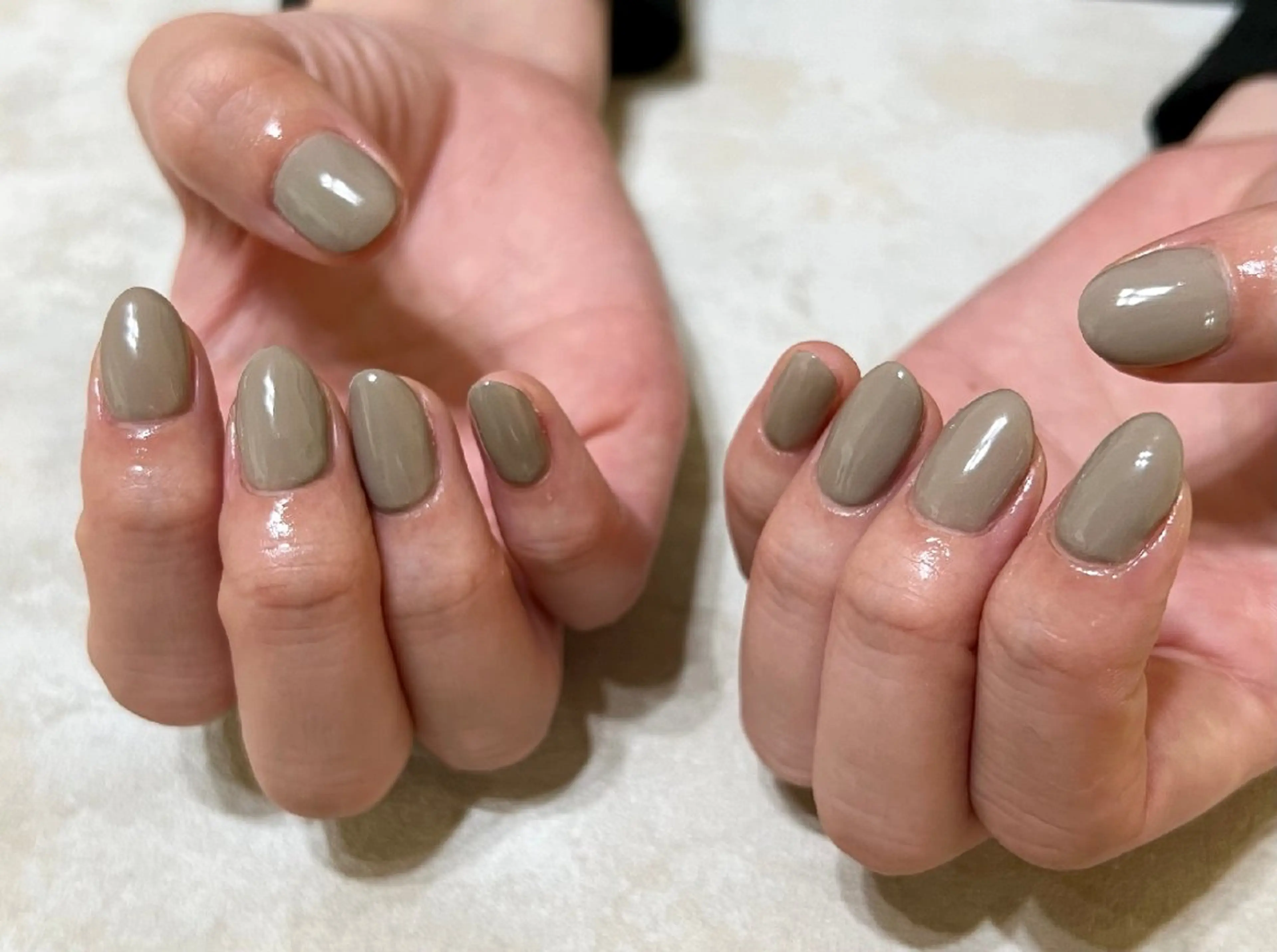 ネイル リスブラン AYUMI 🍎のネイルデザイン