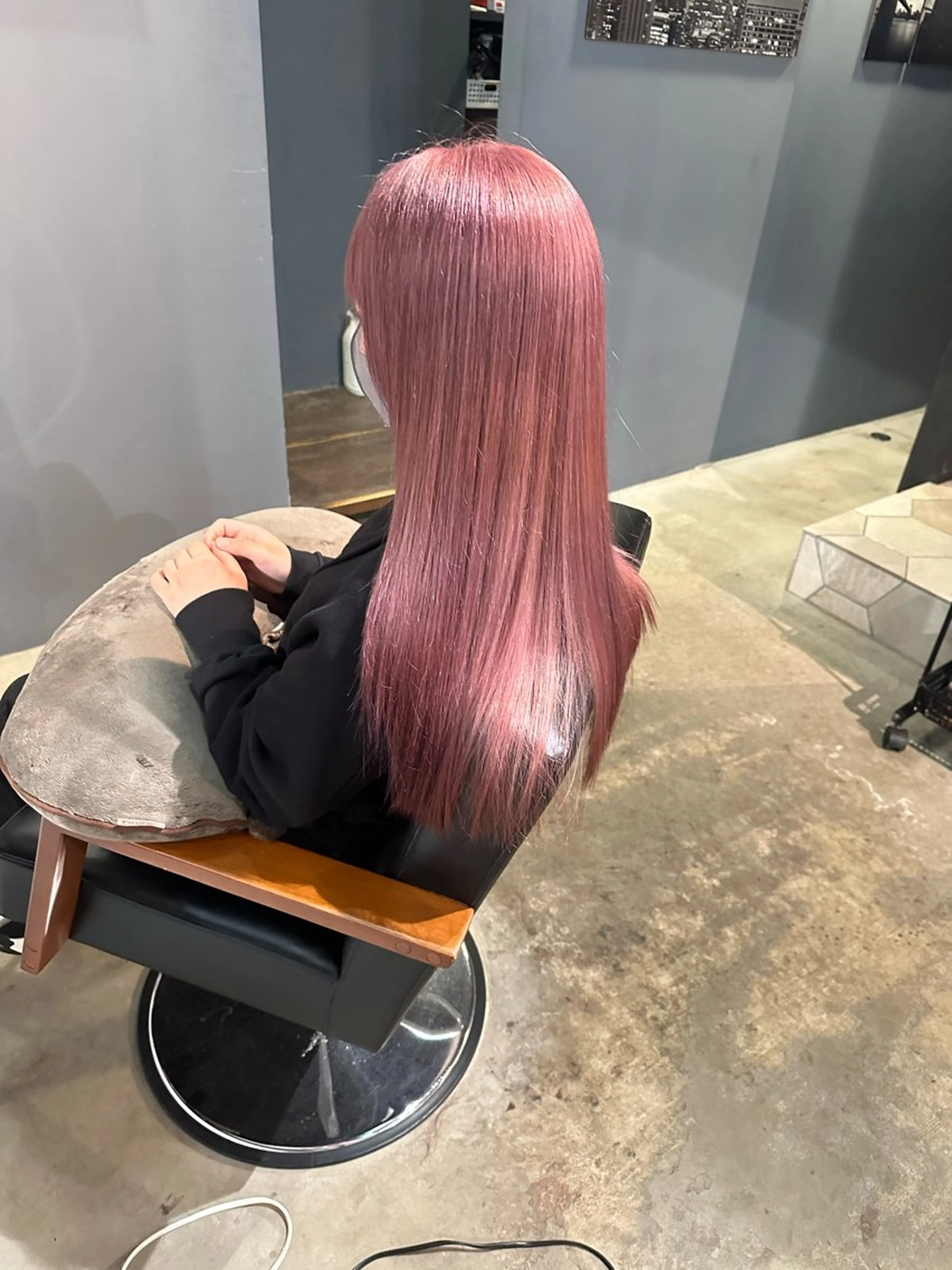 ロング ヘアカラー Baby美容師 Ninaのヘアスタイル