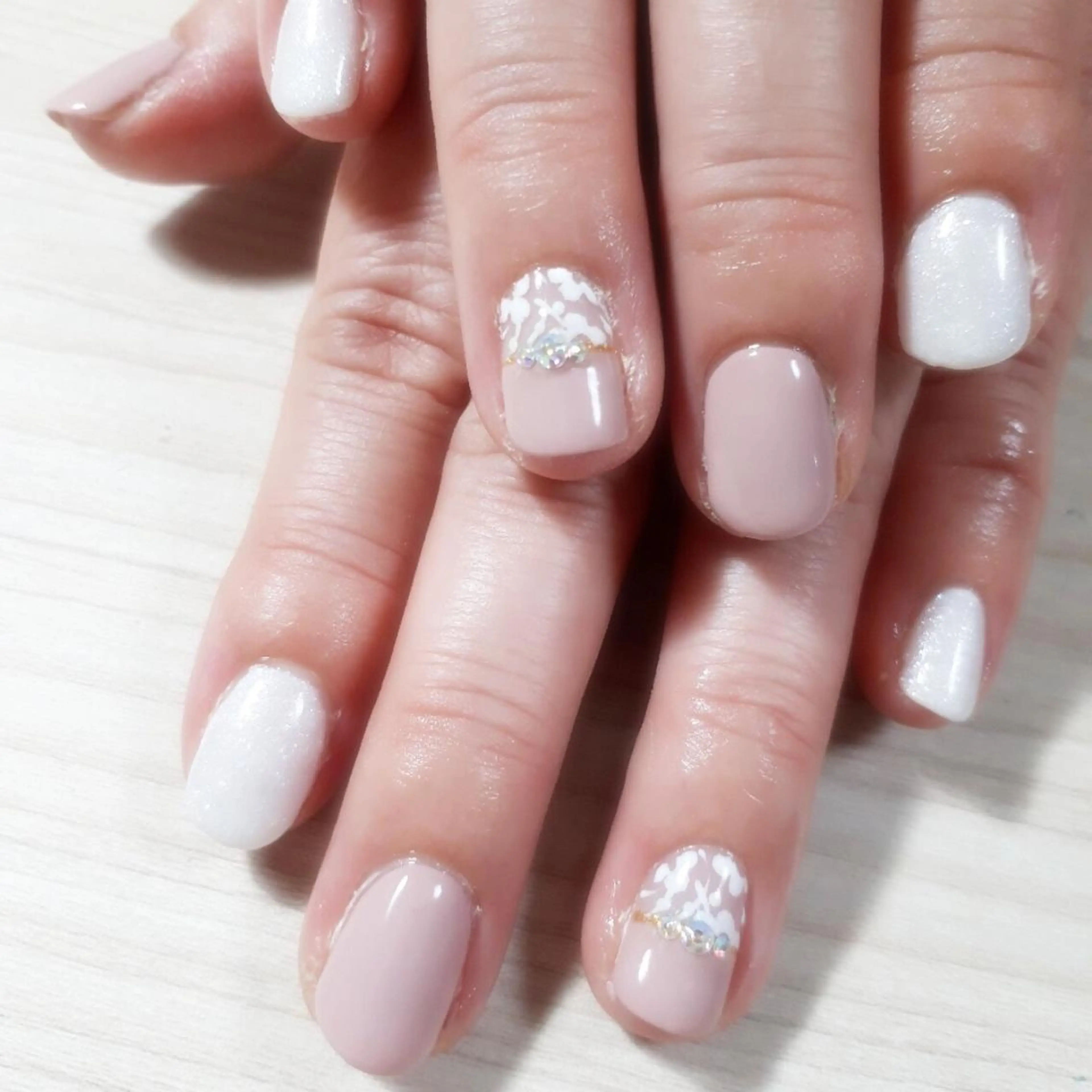 ネイル 安藤 Charlotteのネイルデザイン