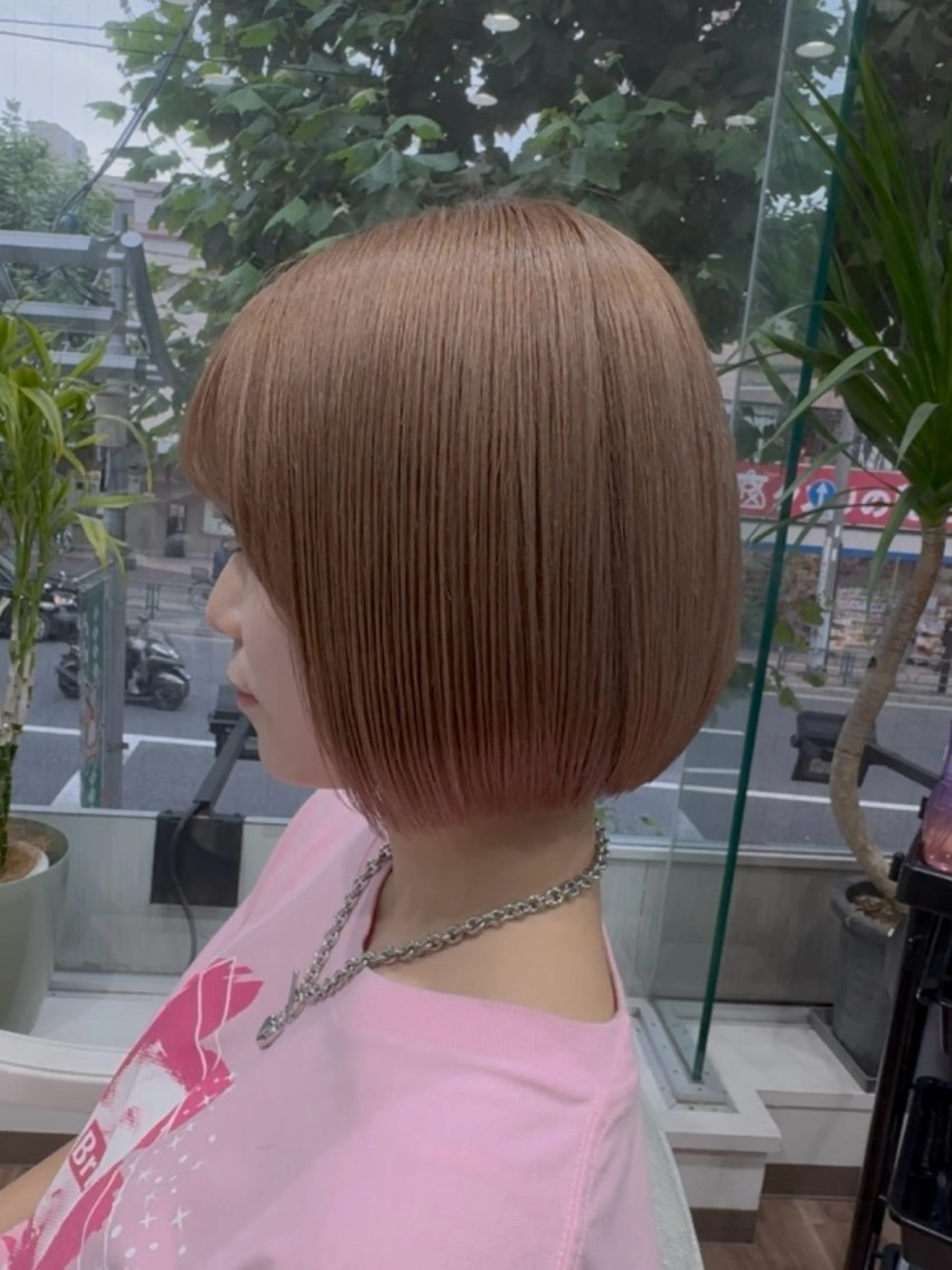 ショート カラー ベージュカラー ブリーチ ハイトーンカラー オレンジ オレンジベージュ ヘアカラー トリートメント ハイトーン/美髪矯正 /ボブ特化/SOMAのヘアスタイル