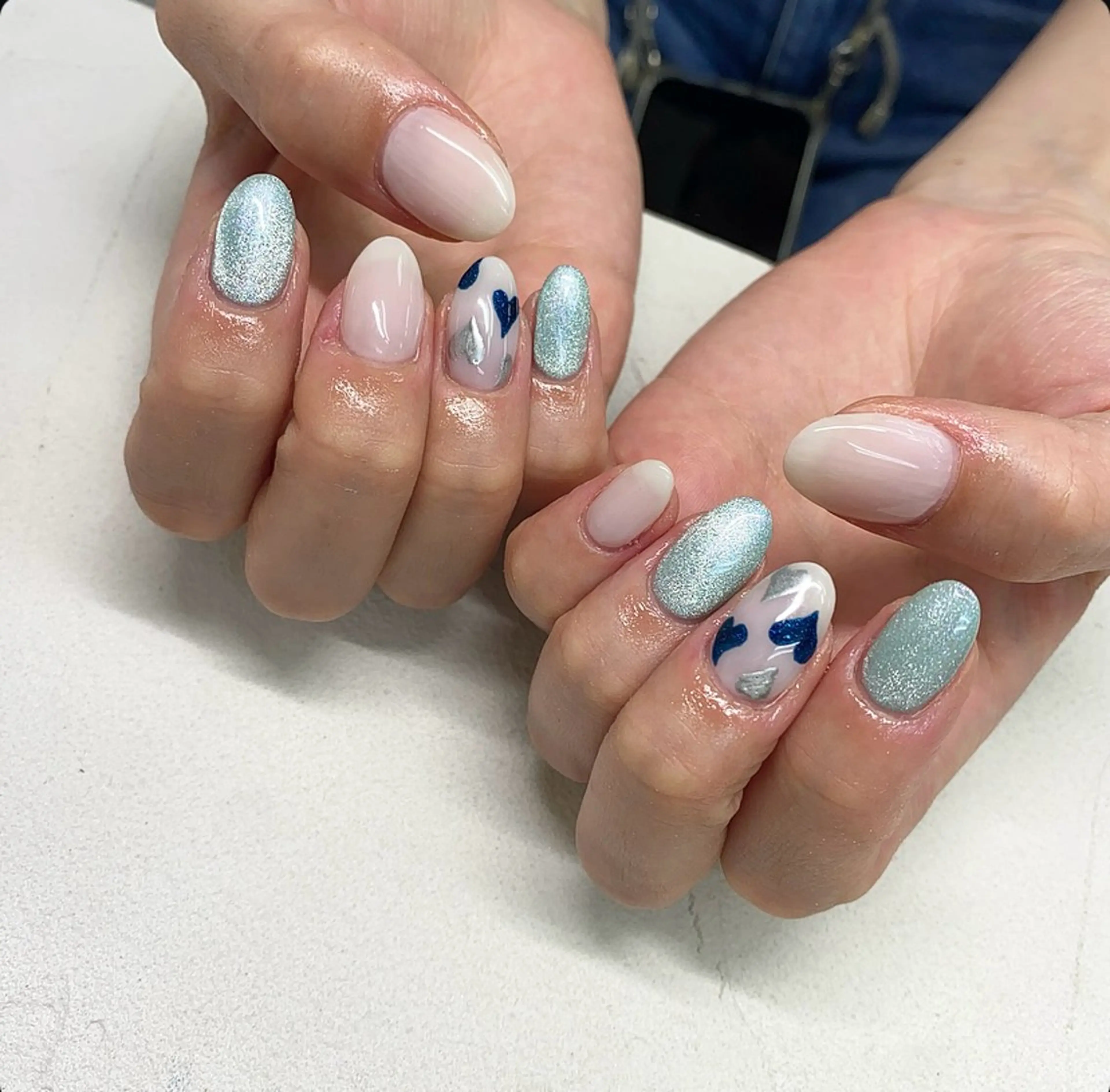 ネイル ハート Bianca🩶 TAMIYAのネイルデザイン