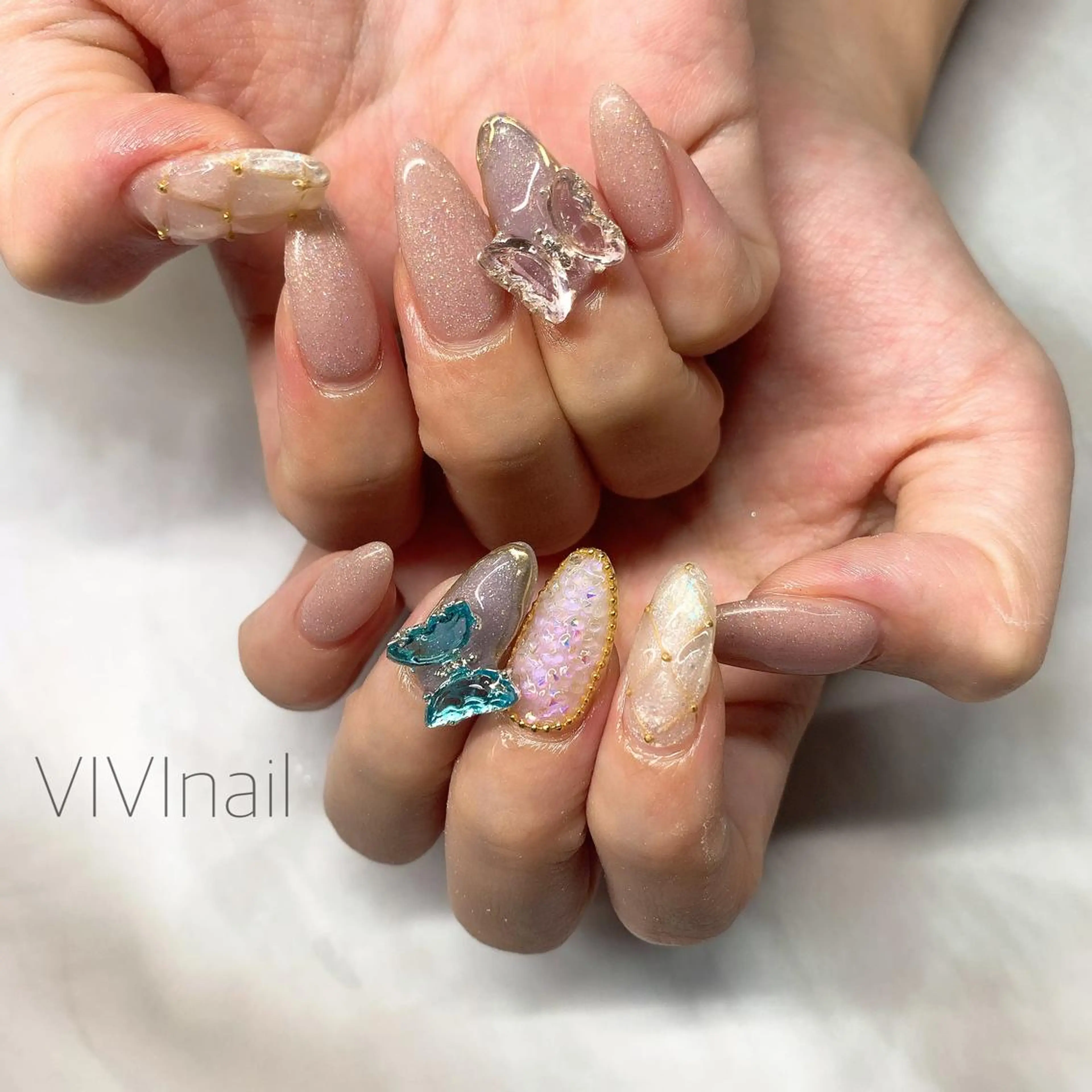 ネイル ハンドネイル vivi nailのネイルデザイン