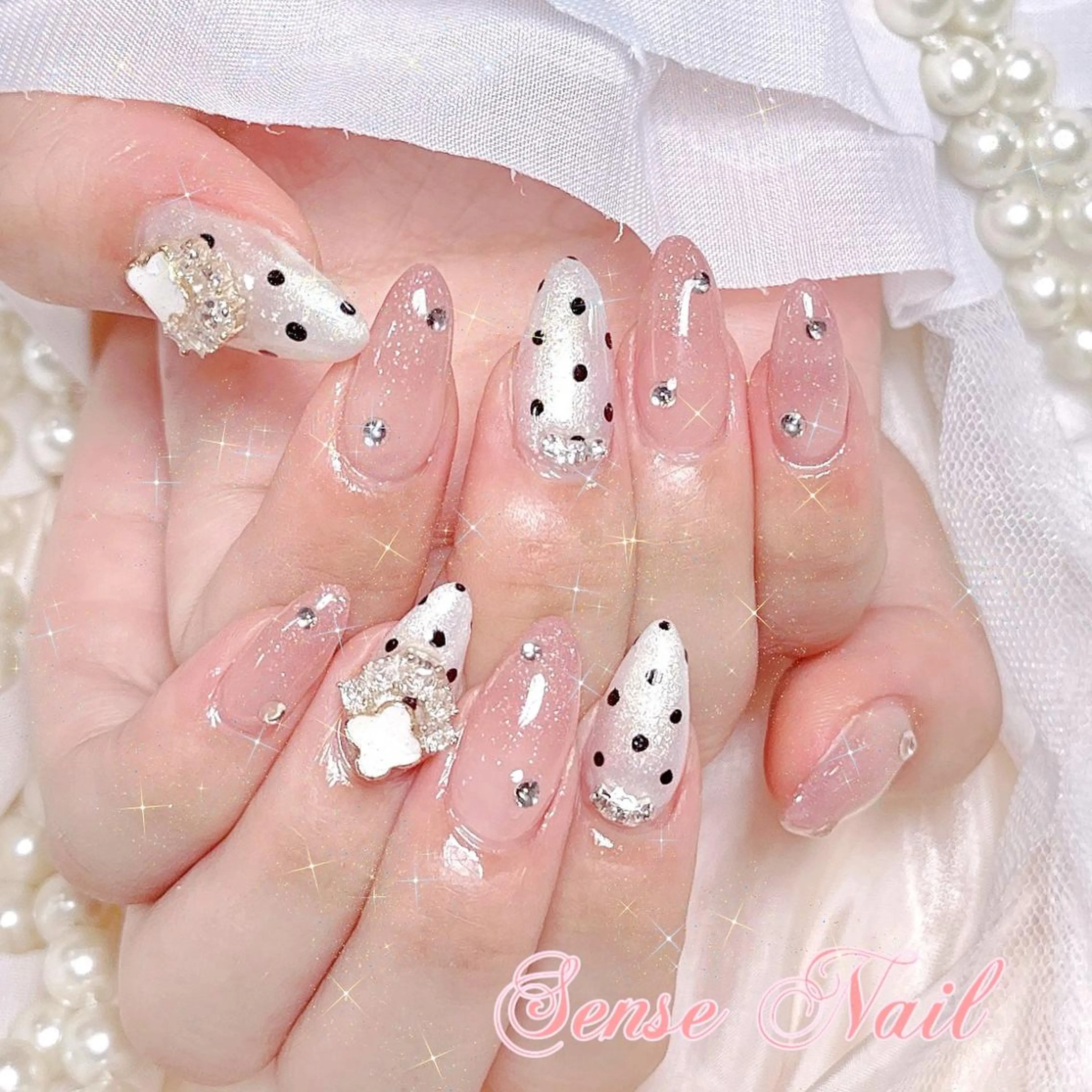 ネイル - Rolls Honey -のネイルデザイン