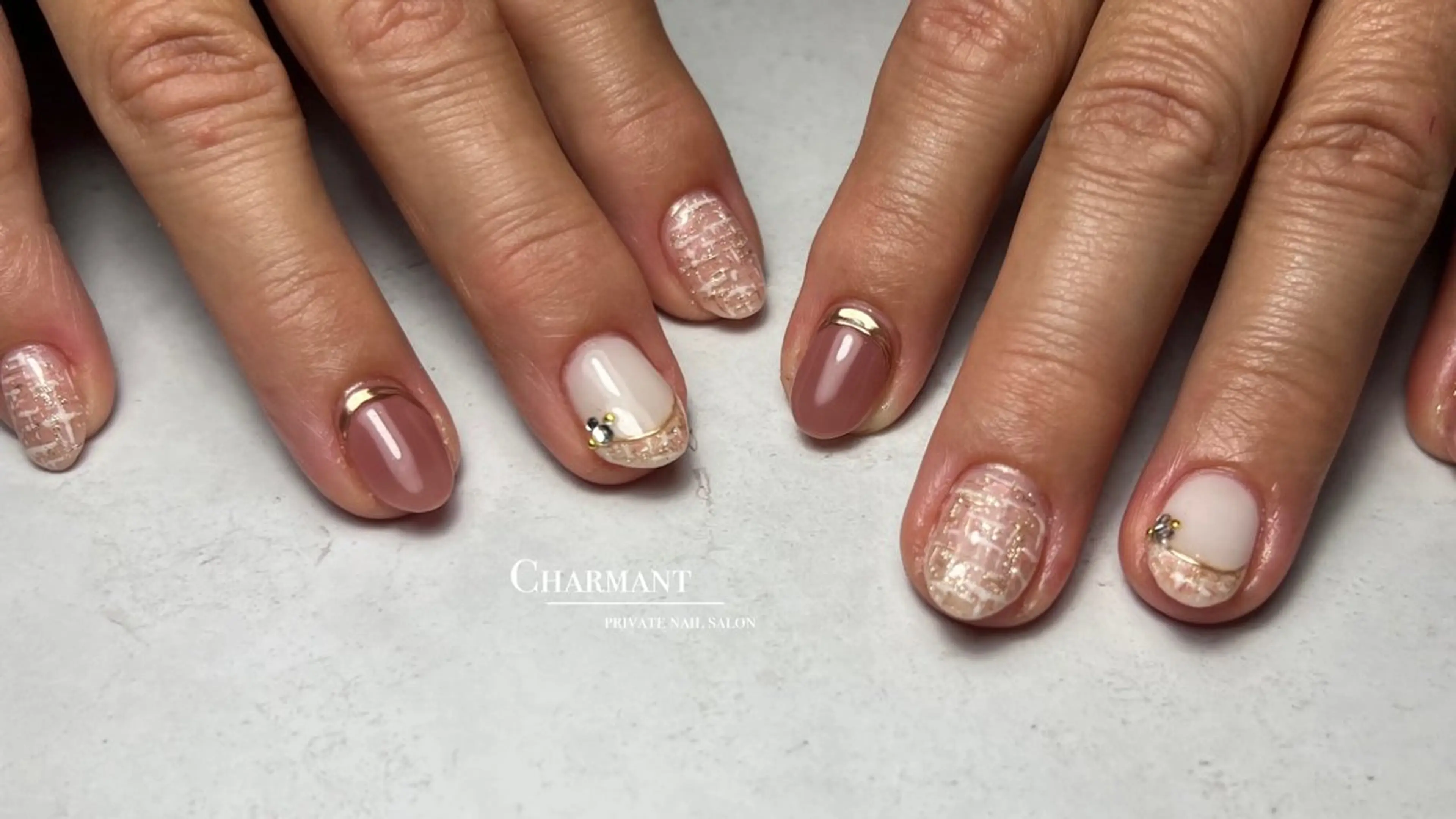 ネイル ハンドネイル minako .のネイルデザイン