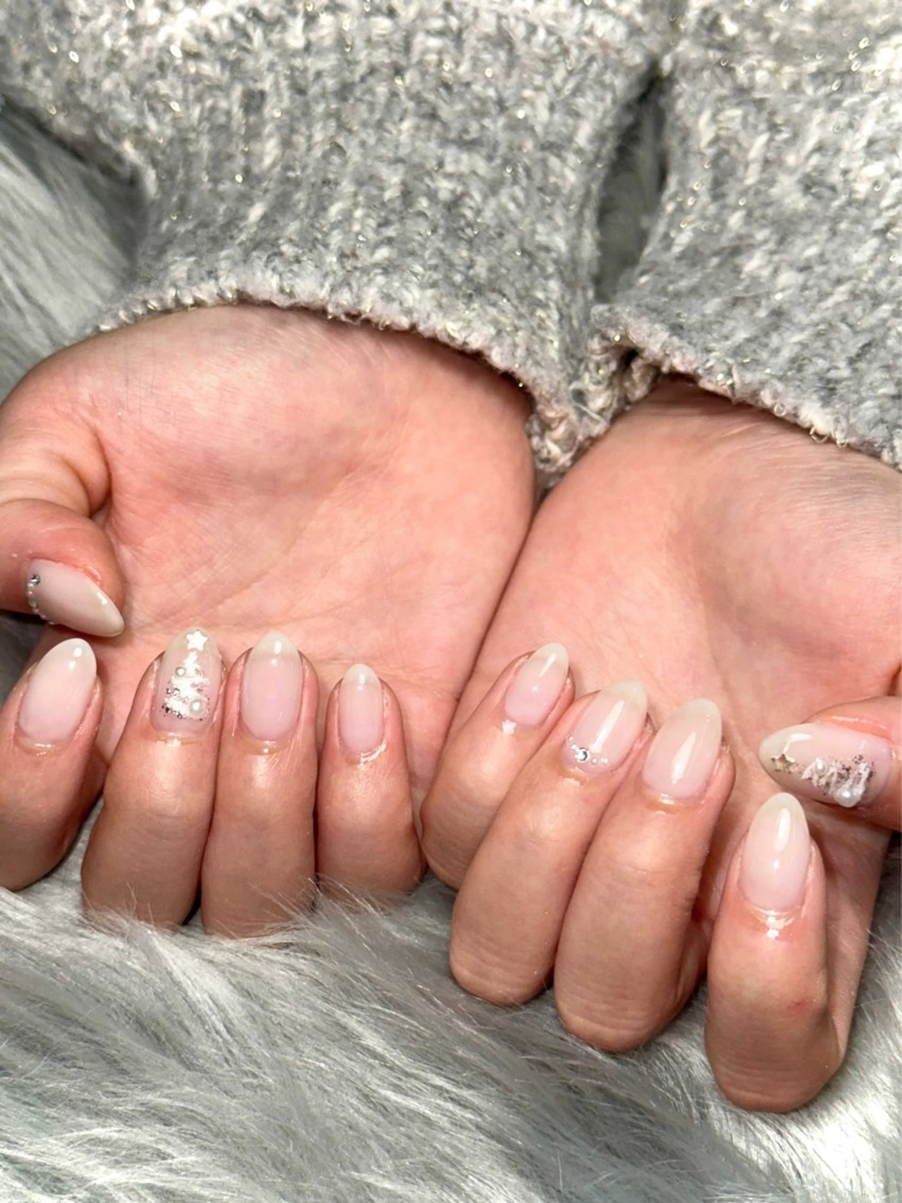 ネイル Momoka 🍑🎀のネイルデザイン