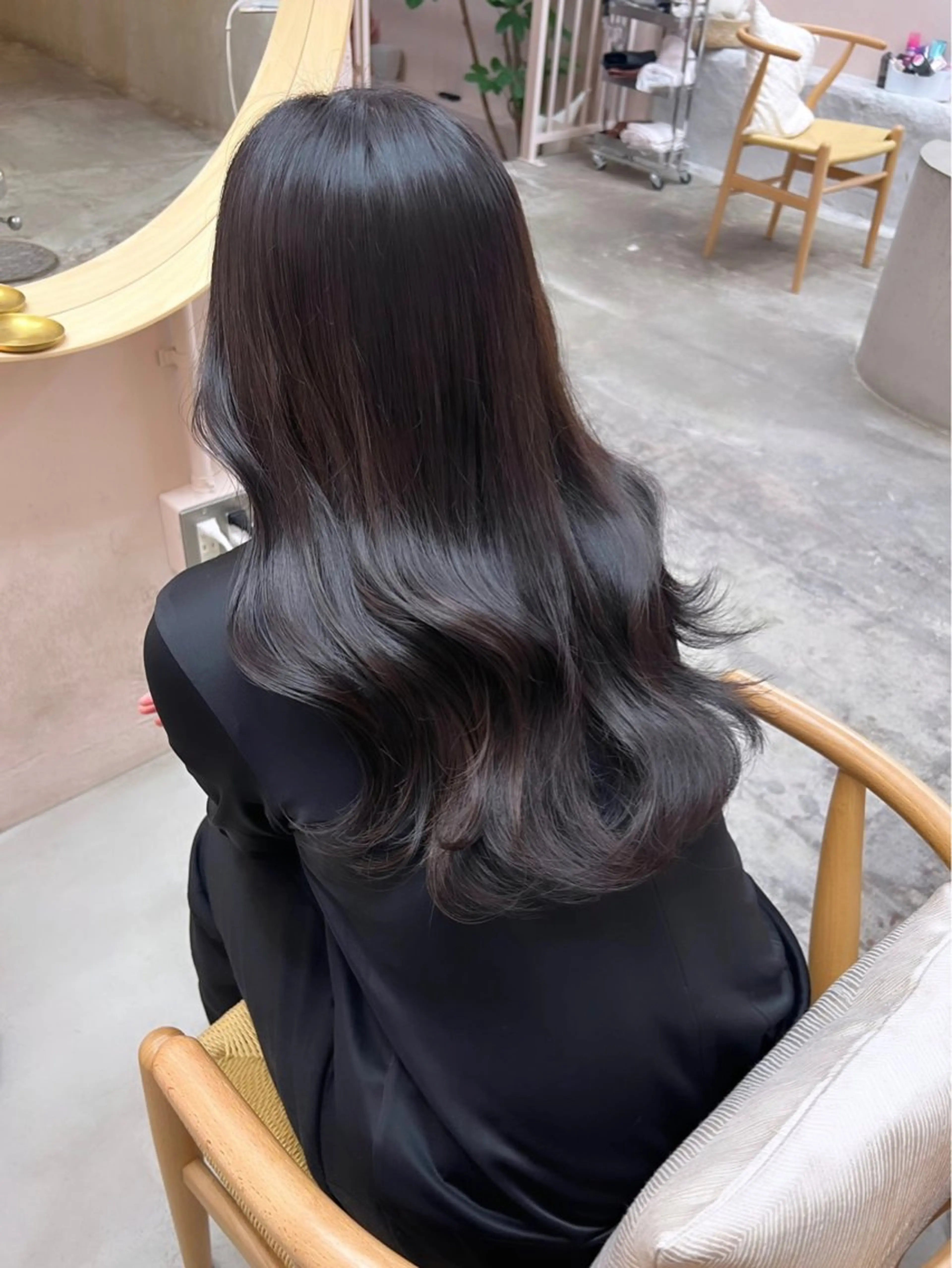 セミロング カラー アッシュ アッシュブラウン ブラウンカラー 透明感カラー 髪質改善 カット ヘアカラー トリートメント iru所属・透明感，髪質改善の プロ☝🏻前田俊樹✨のヘアスタイル