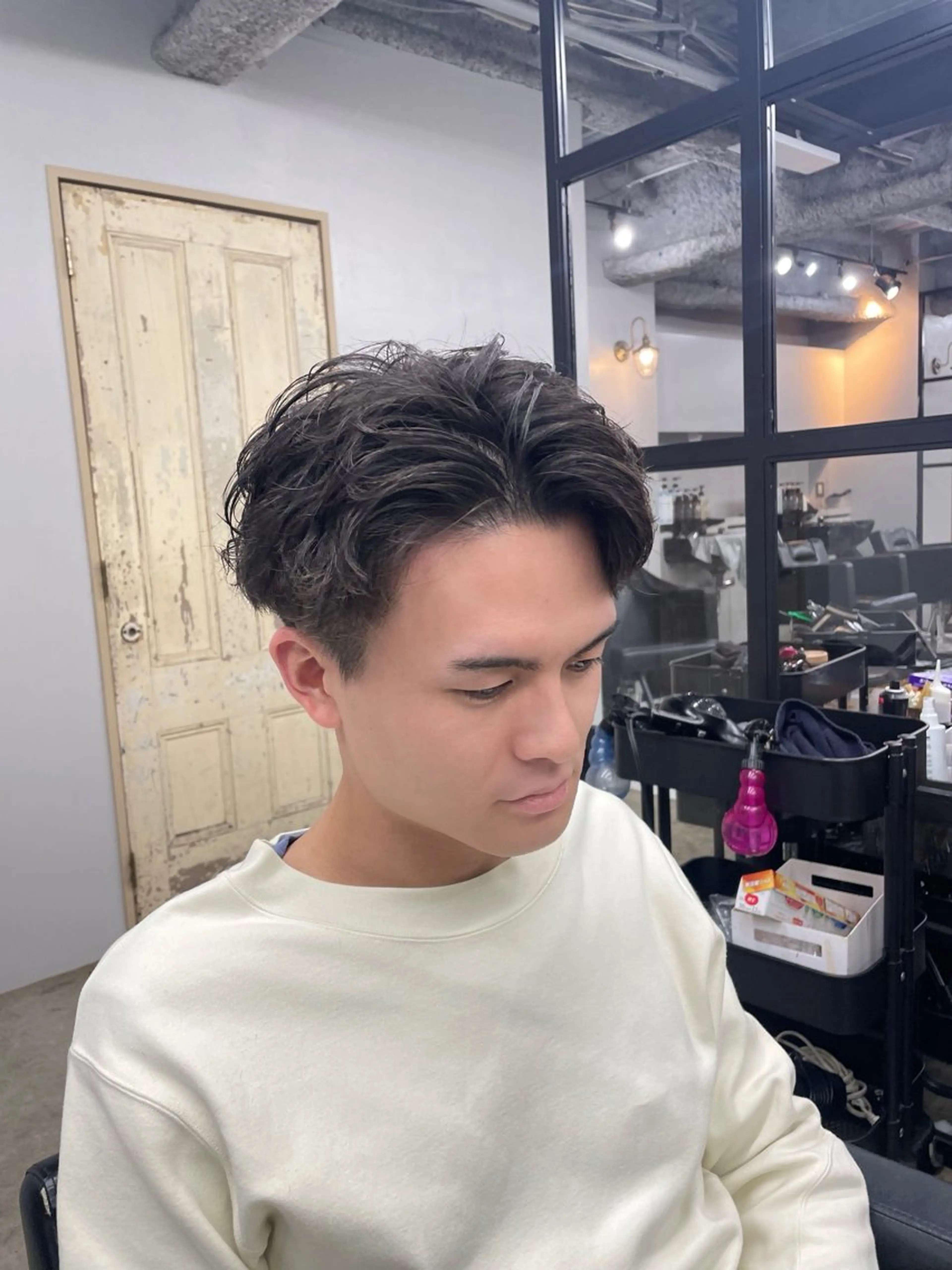 ミディアム パーマ メンズ パーマ トリートメント Ameri 新宿所属・𓆩︎🩸個性カラー SAKÜRA𓆪⋆˚のヘアスタイル