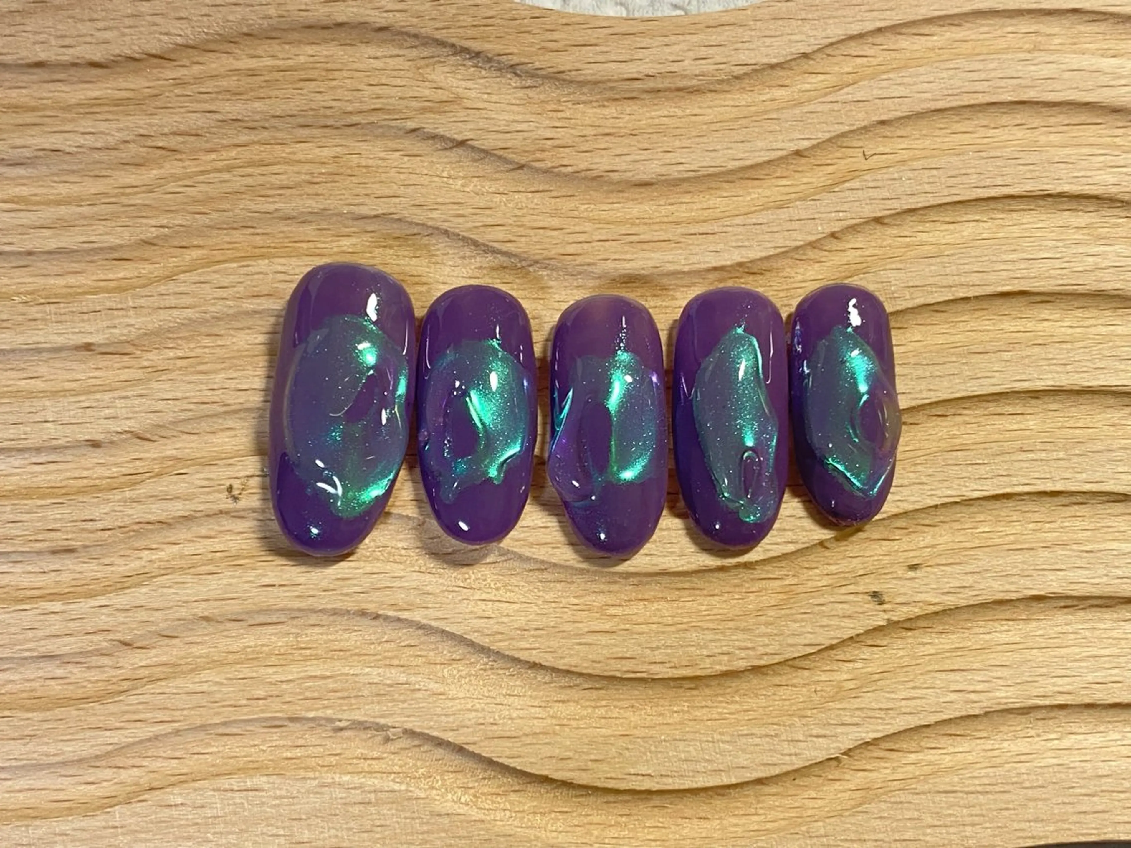 ネイル アートネイル オーロラネイル ニュアンスネイル ハンドネイル N's Nailのネイルデザイン